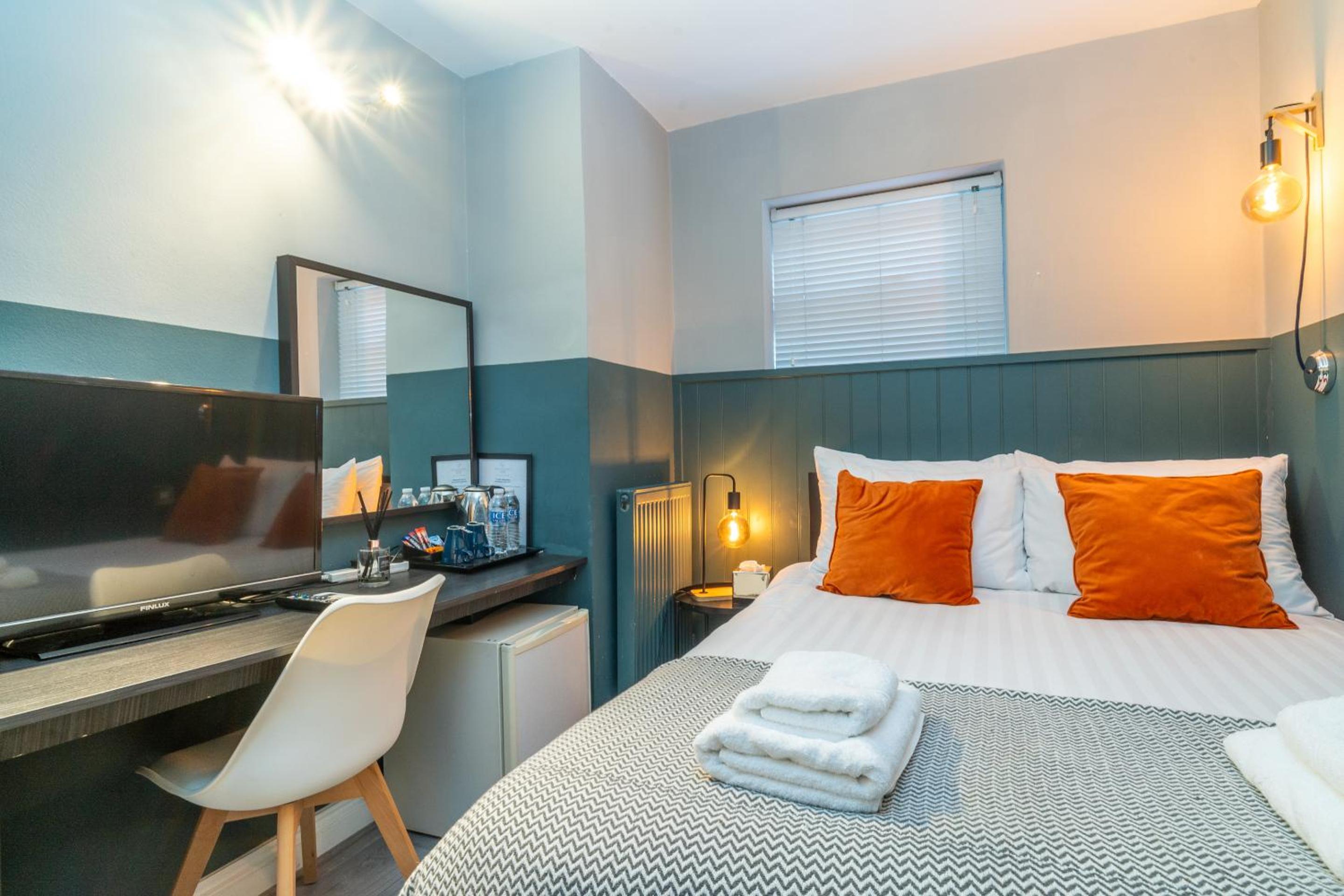Small Double Room photo 2
