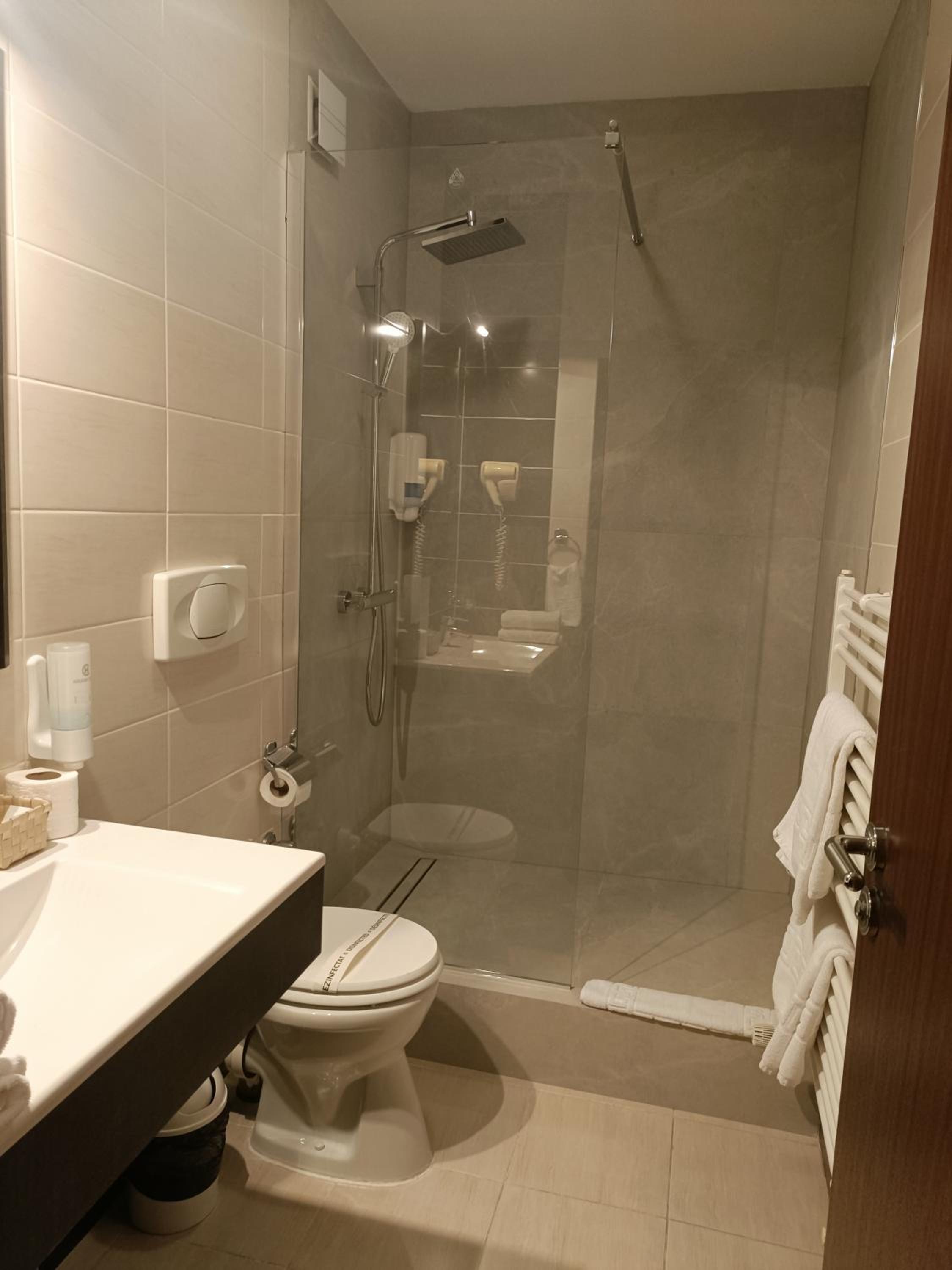 Twin Room photo 2