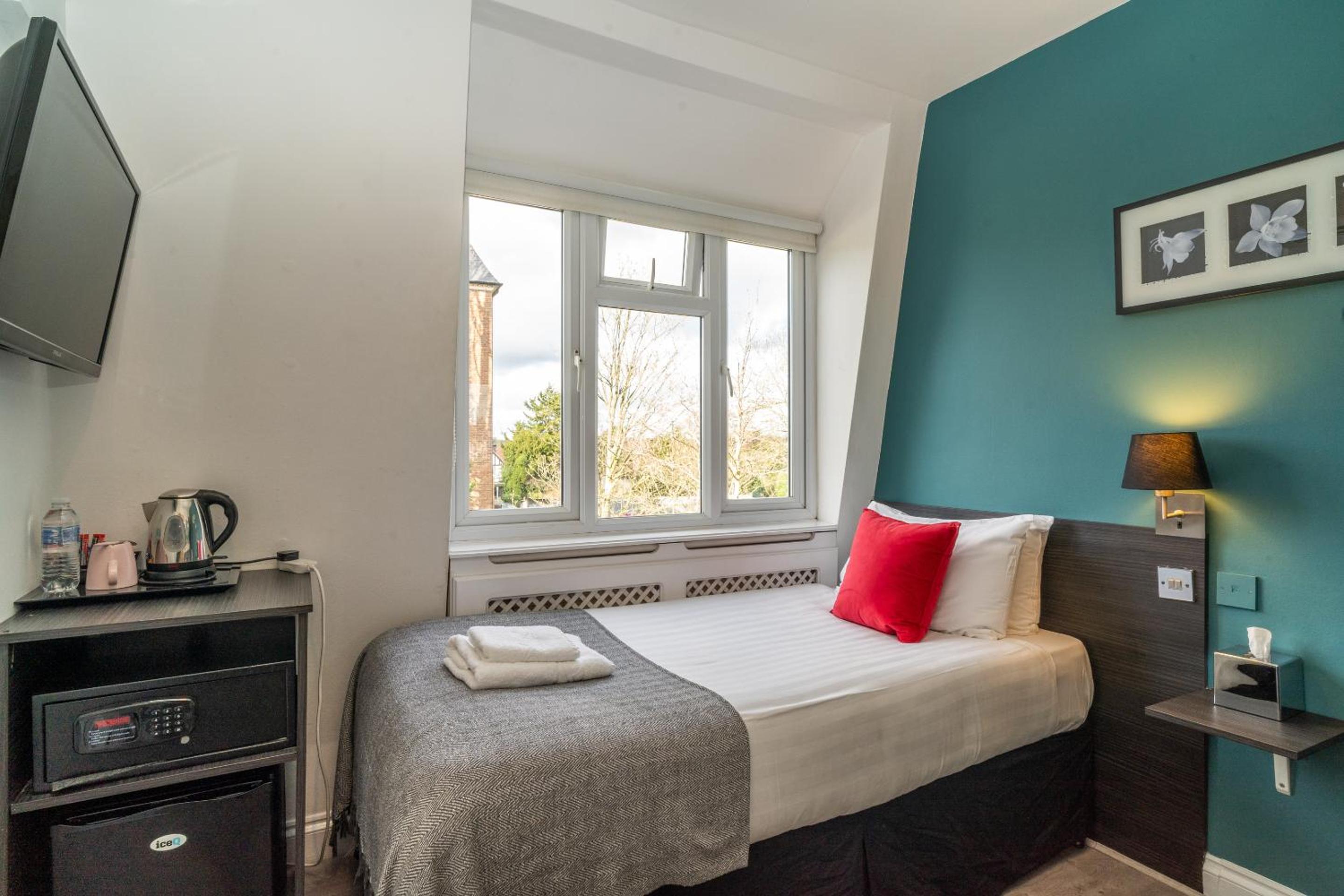 Single Room photo 3