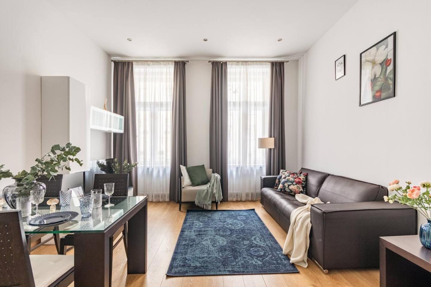 Standard Apartment