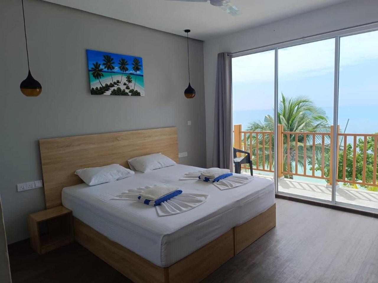 Deluxe Single Room with Sea View photo 1