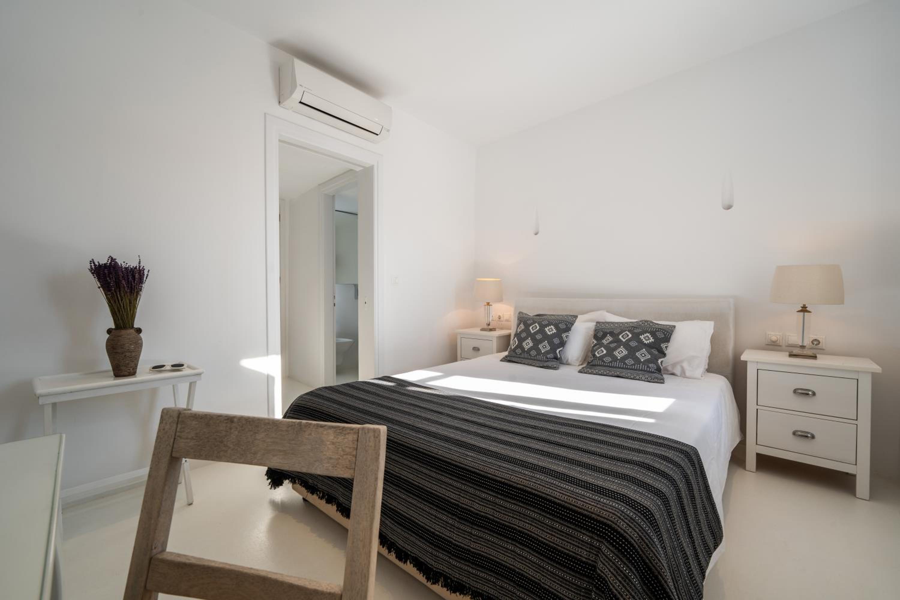 Two-Bedroom Apartment with Terrace and Sea View