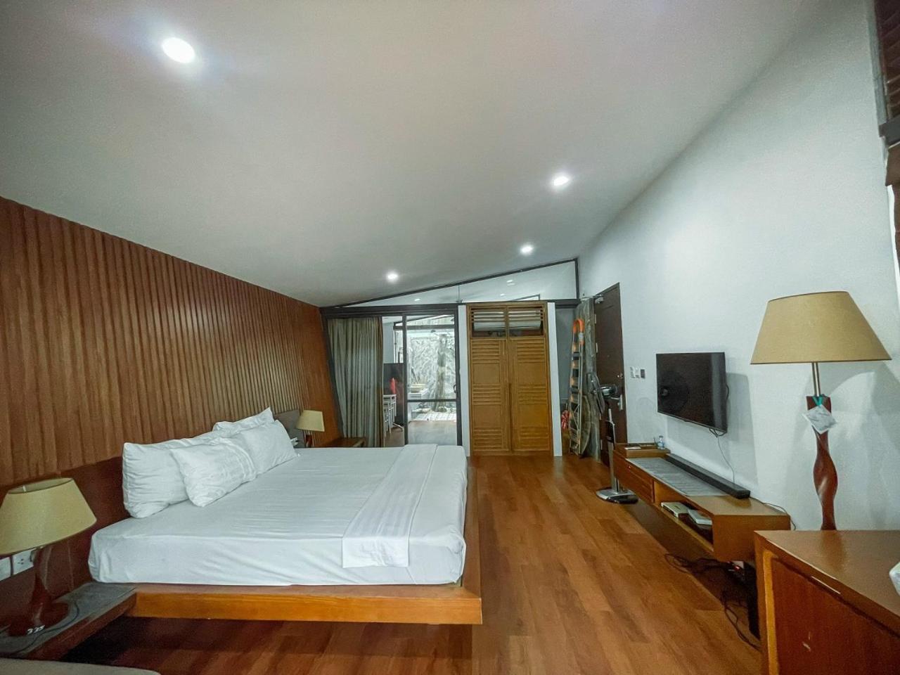 One-Bedroom Villa - Photo 4