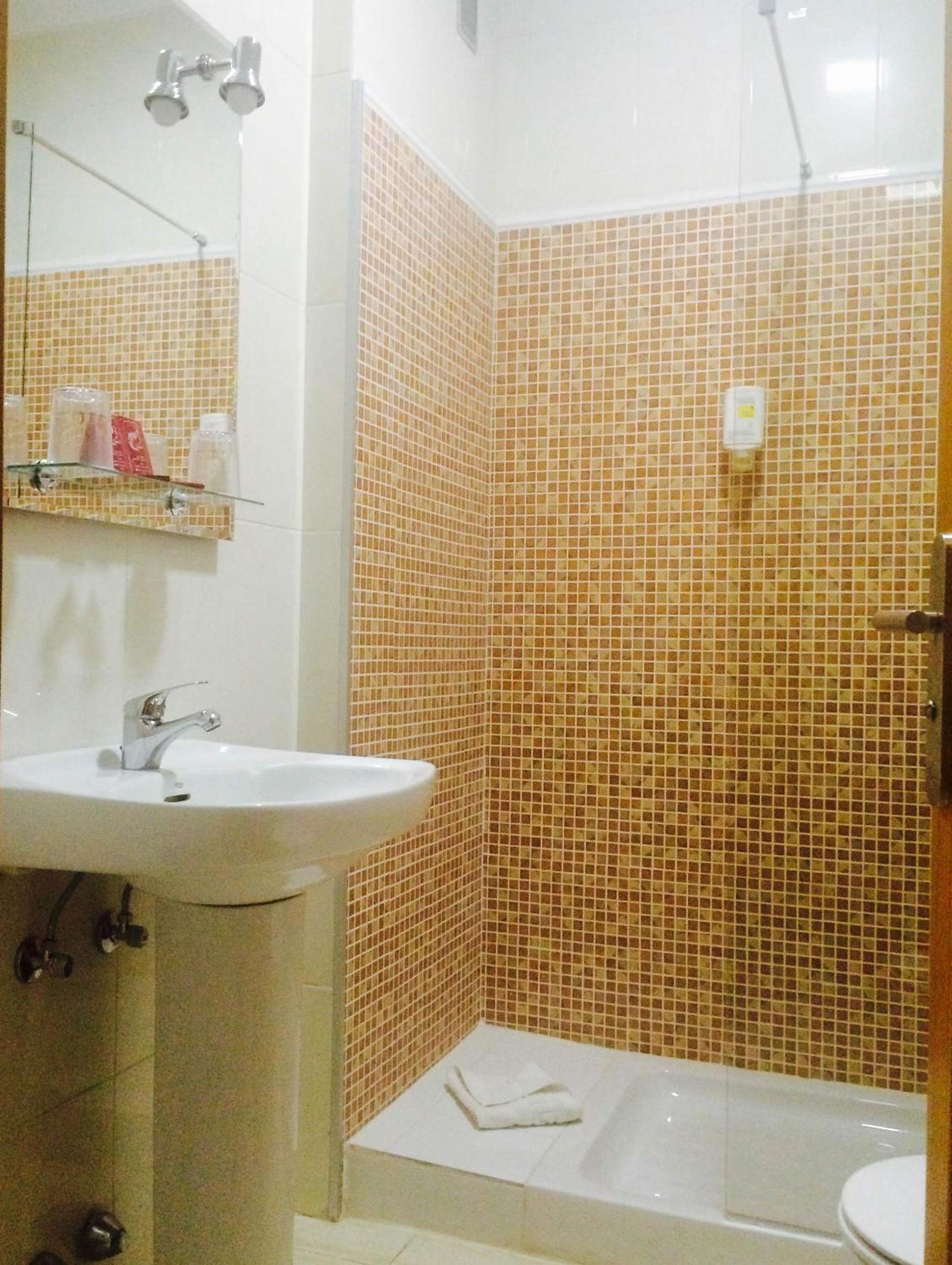 Interior Double or Twin Room photo 2