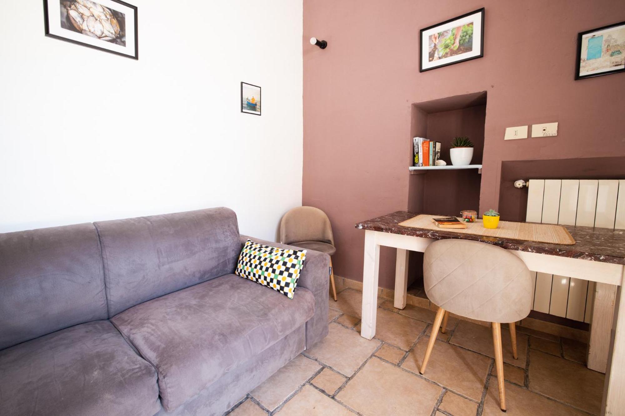 One-Bedroom House