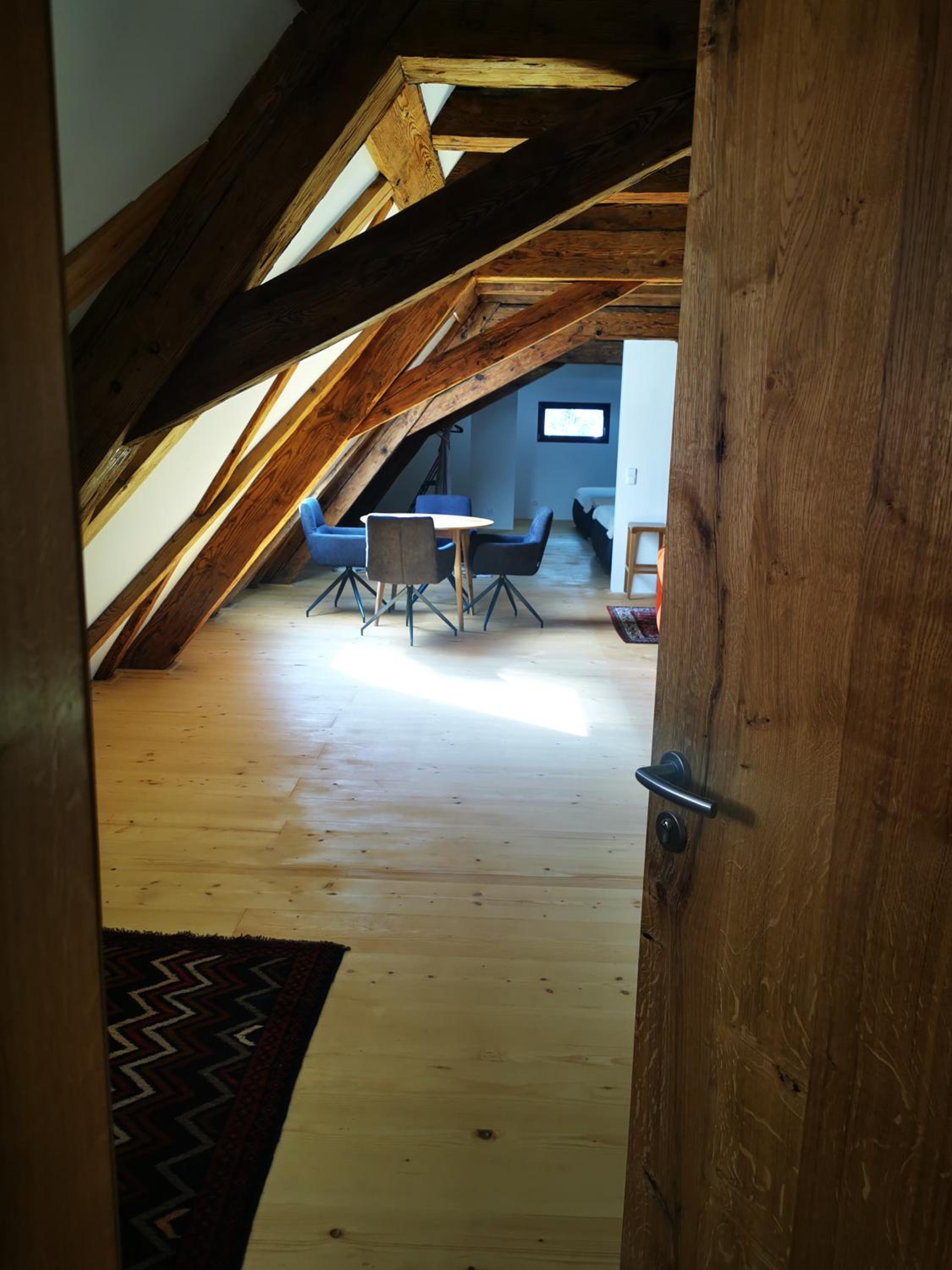 Loft - Photo 1