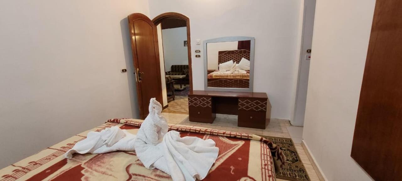 Double Room with Private Bathroom - Photo 3