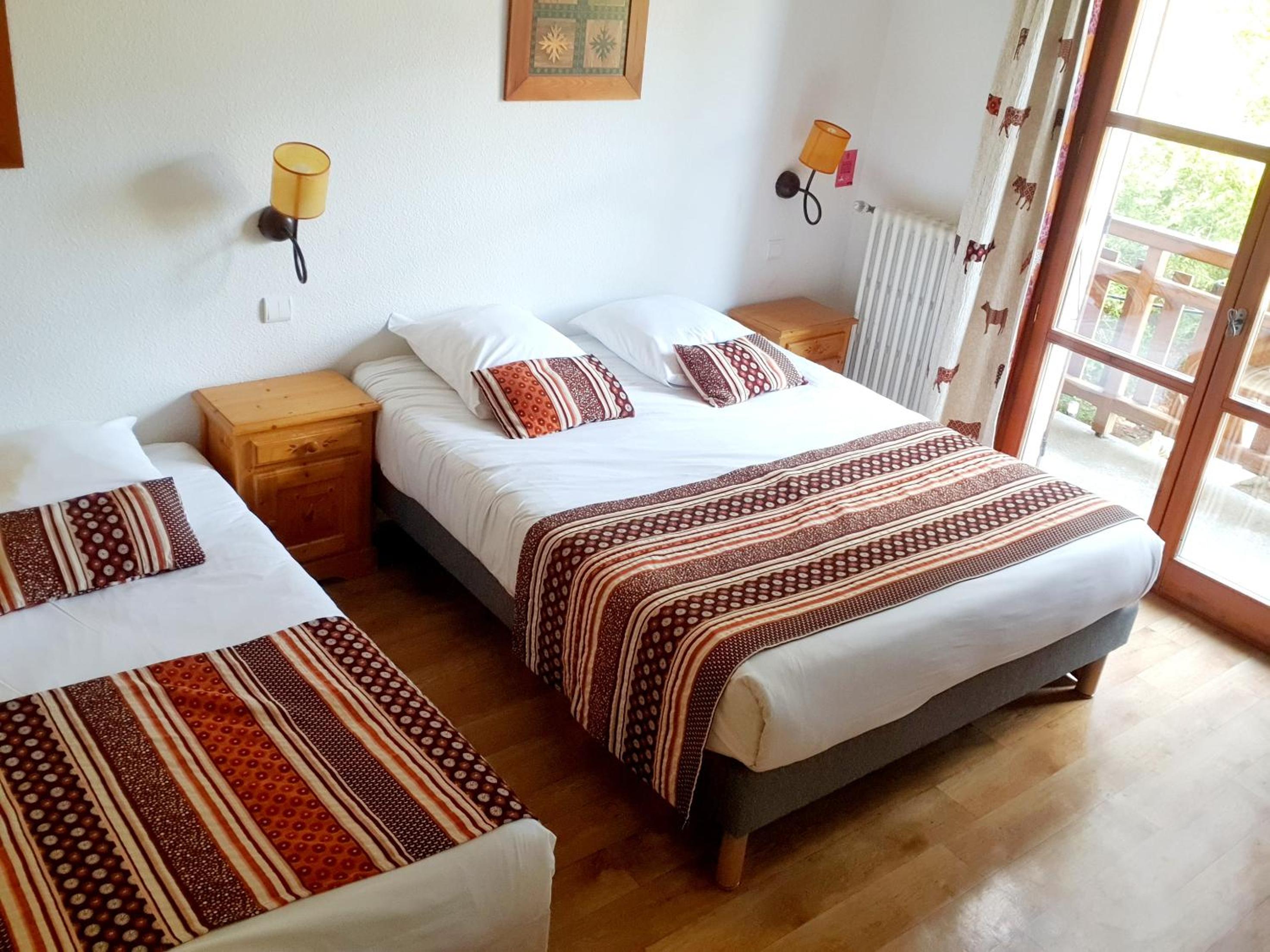 Superior Triple Room photo 2