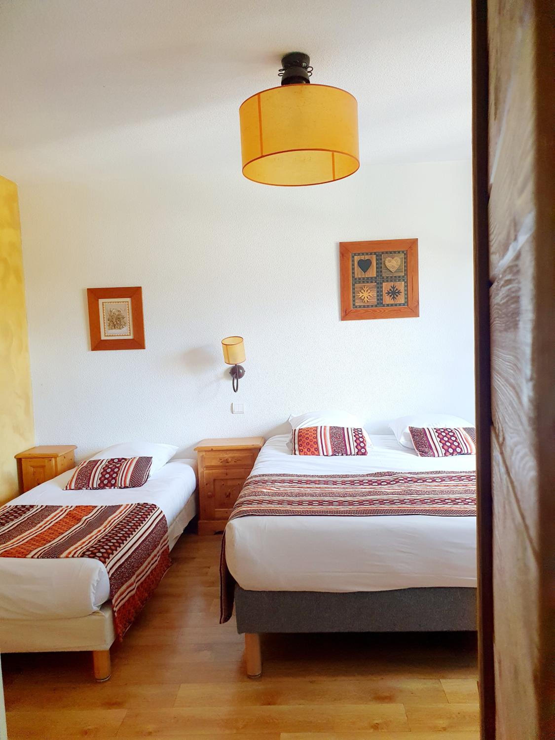 Superior Triple Room photo 3