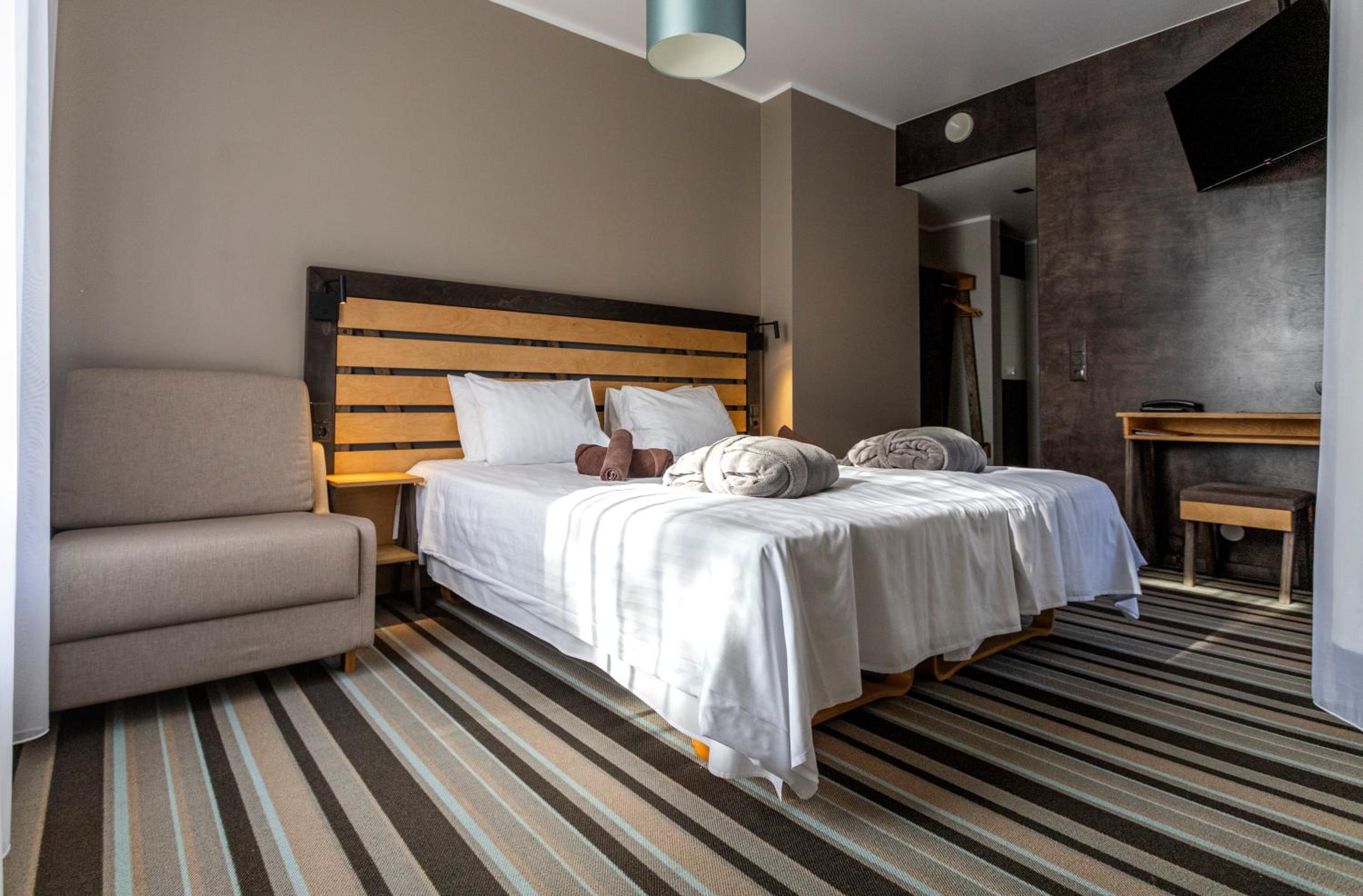 Double or Twin Room with Spa Access photo 2