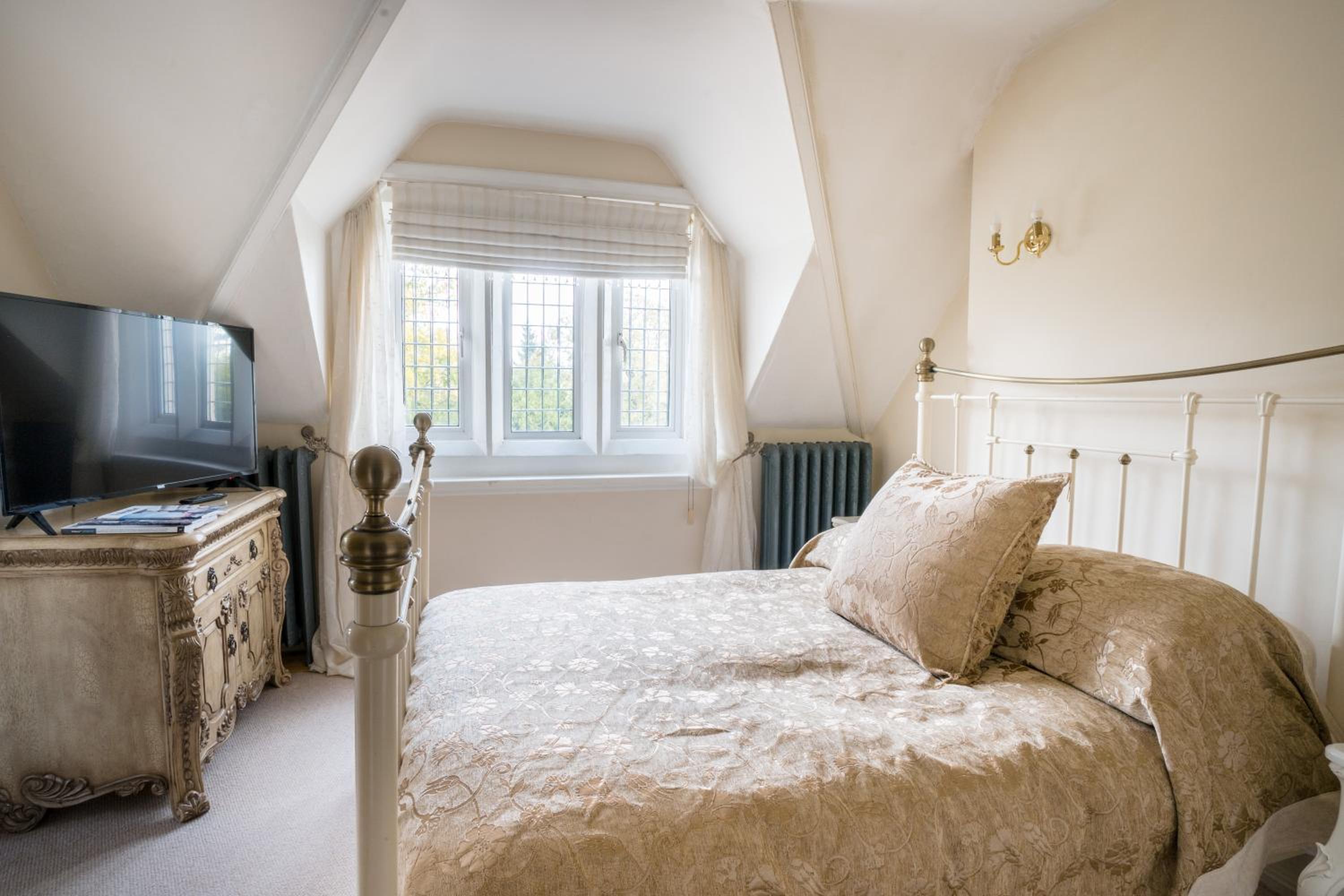 Double Room with Bath photo 1