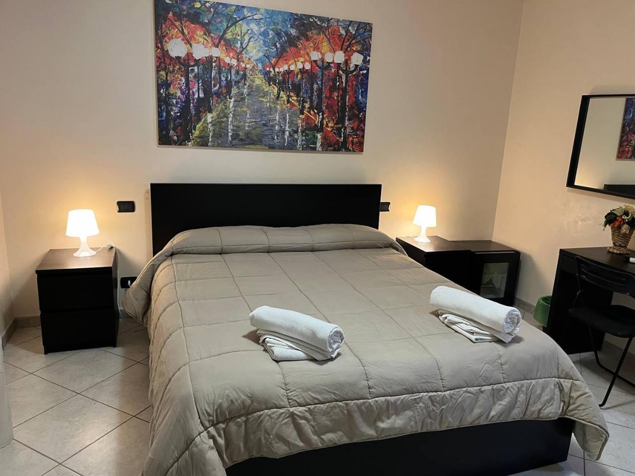 Double or Twin Room - Photo 1