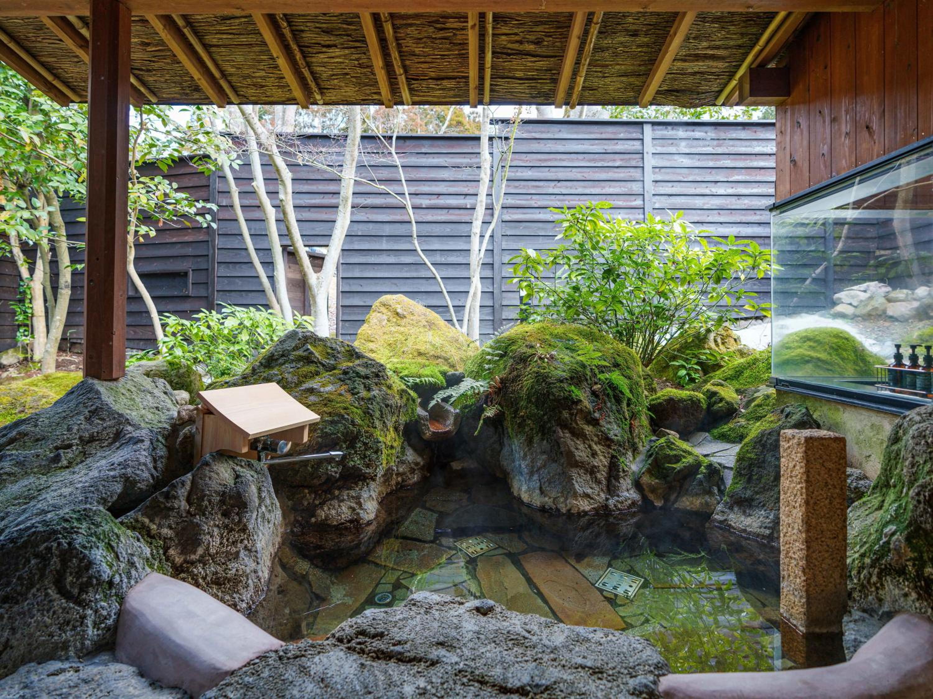 Comfort Twin Room with Open-Air Bath photo 2