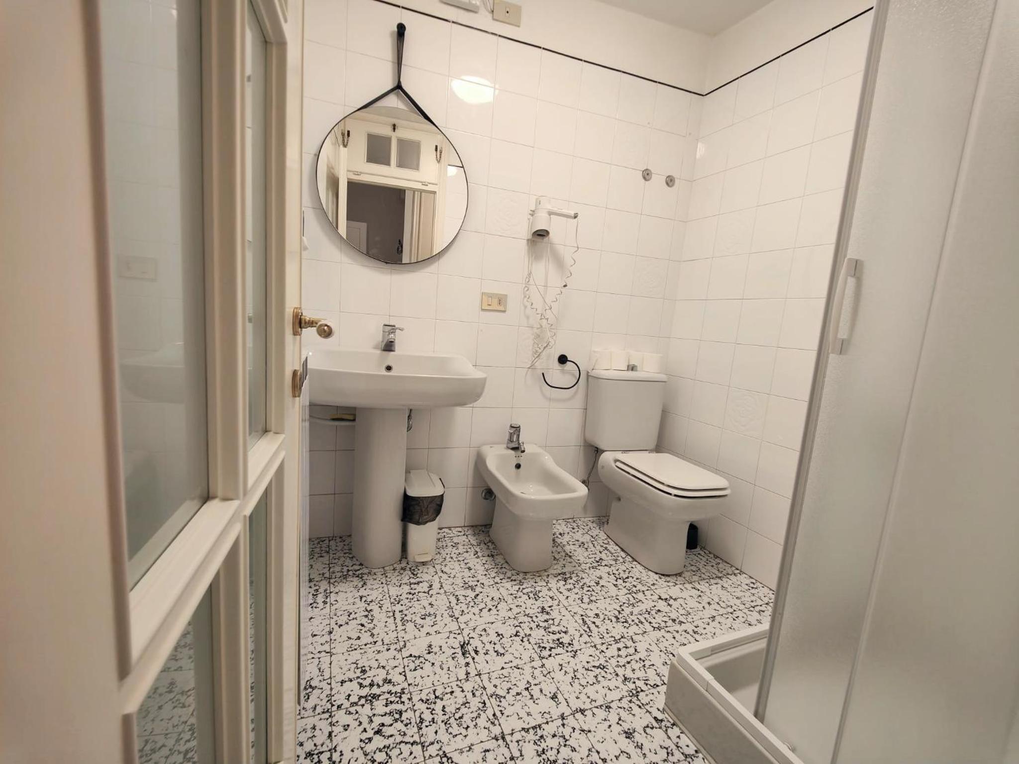 Studio Apartment photo 3