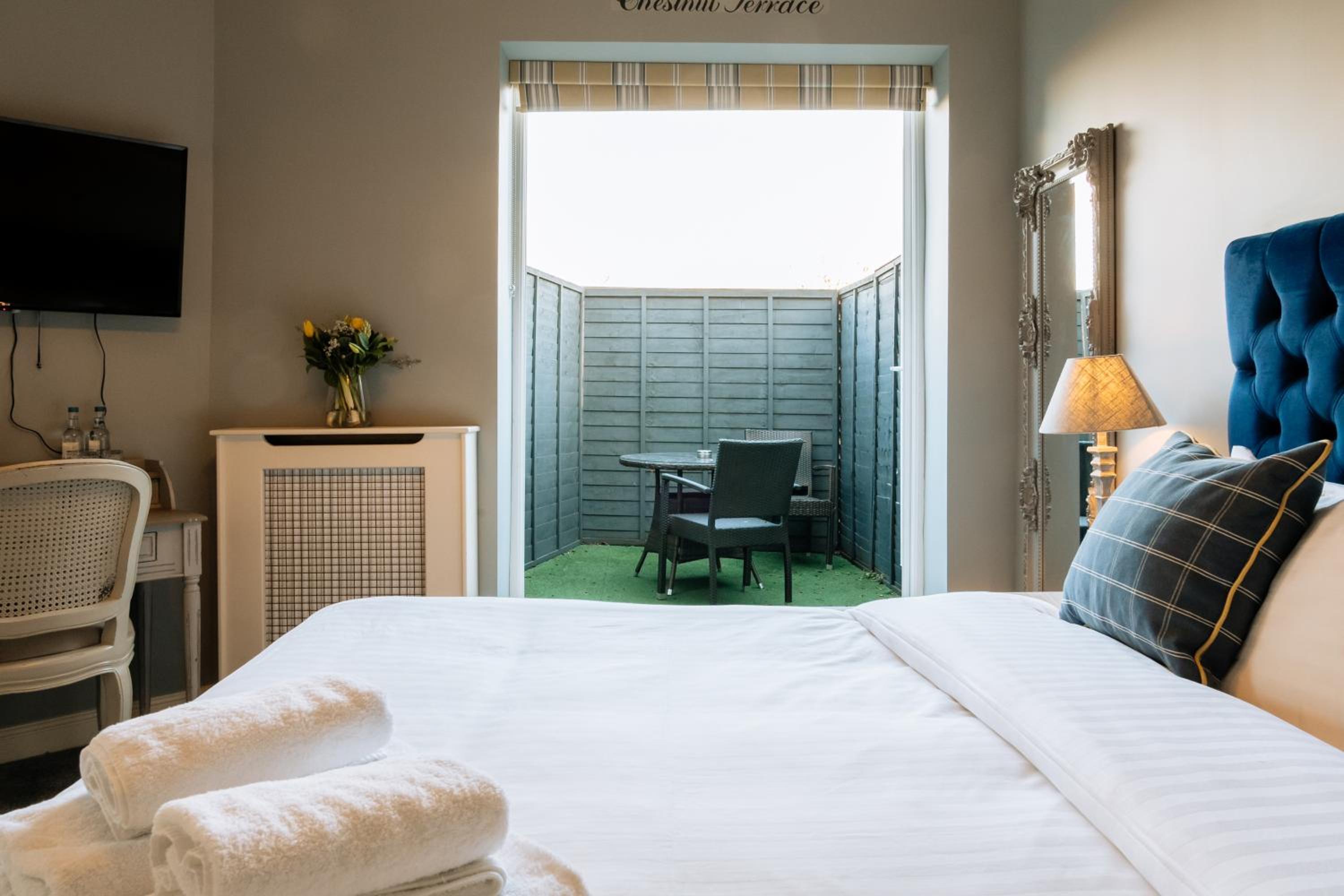 Superior Double or Twin Room photo 2