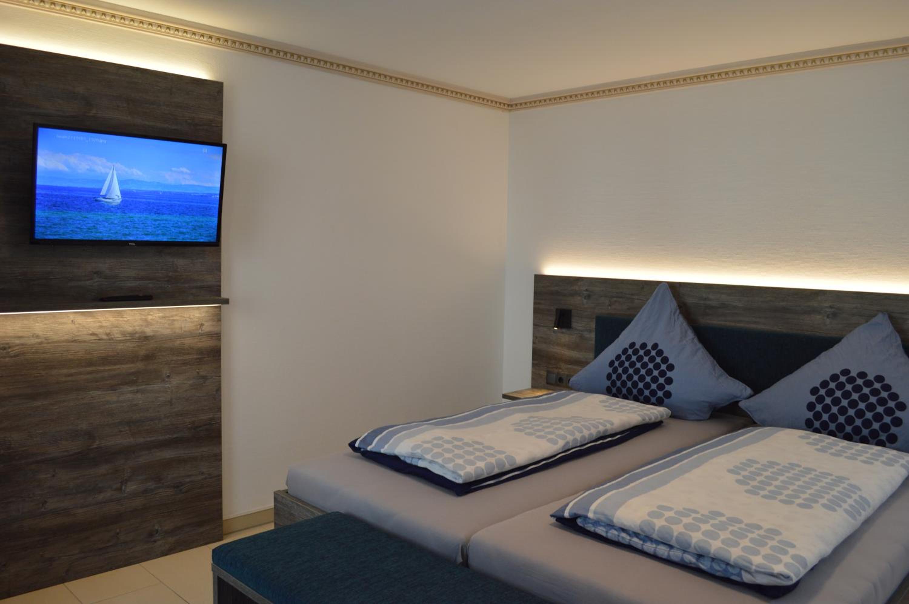 Deluxe Suite photo 1