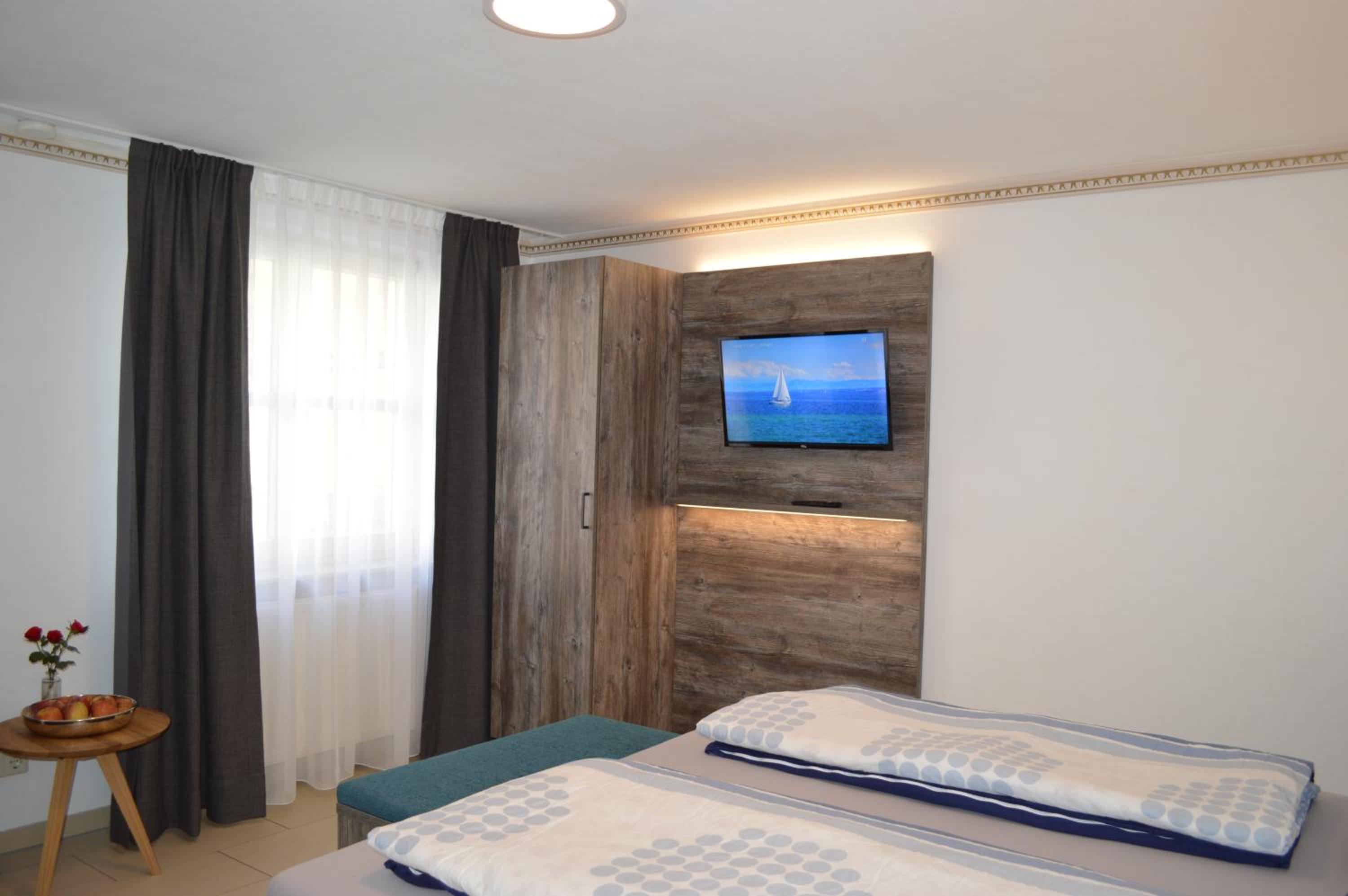 Deluxe Suite photo 3