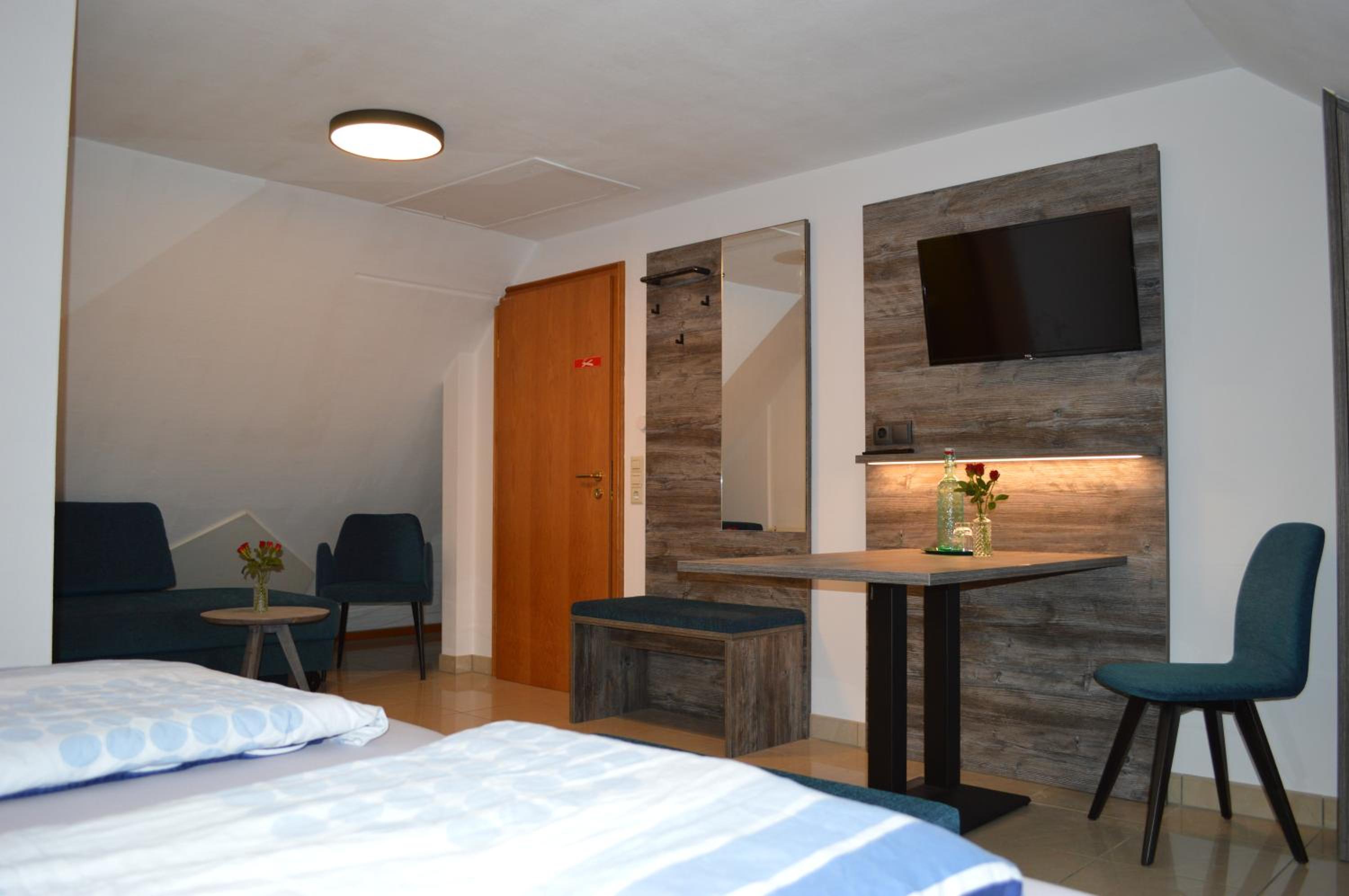 Double Room with Lake View photo 2
