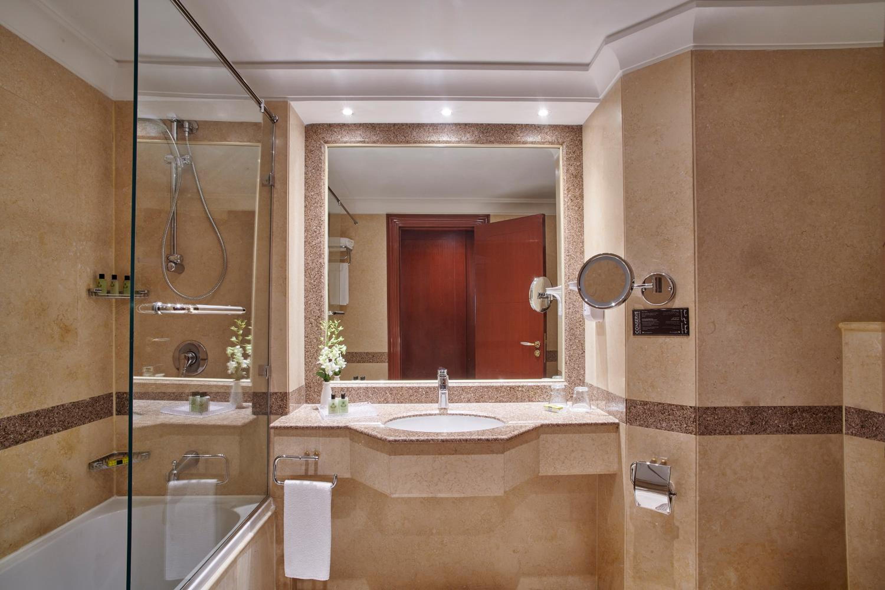 Classic Room - Photo 7
