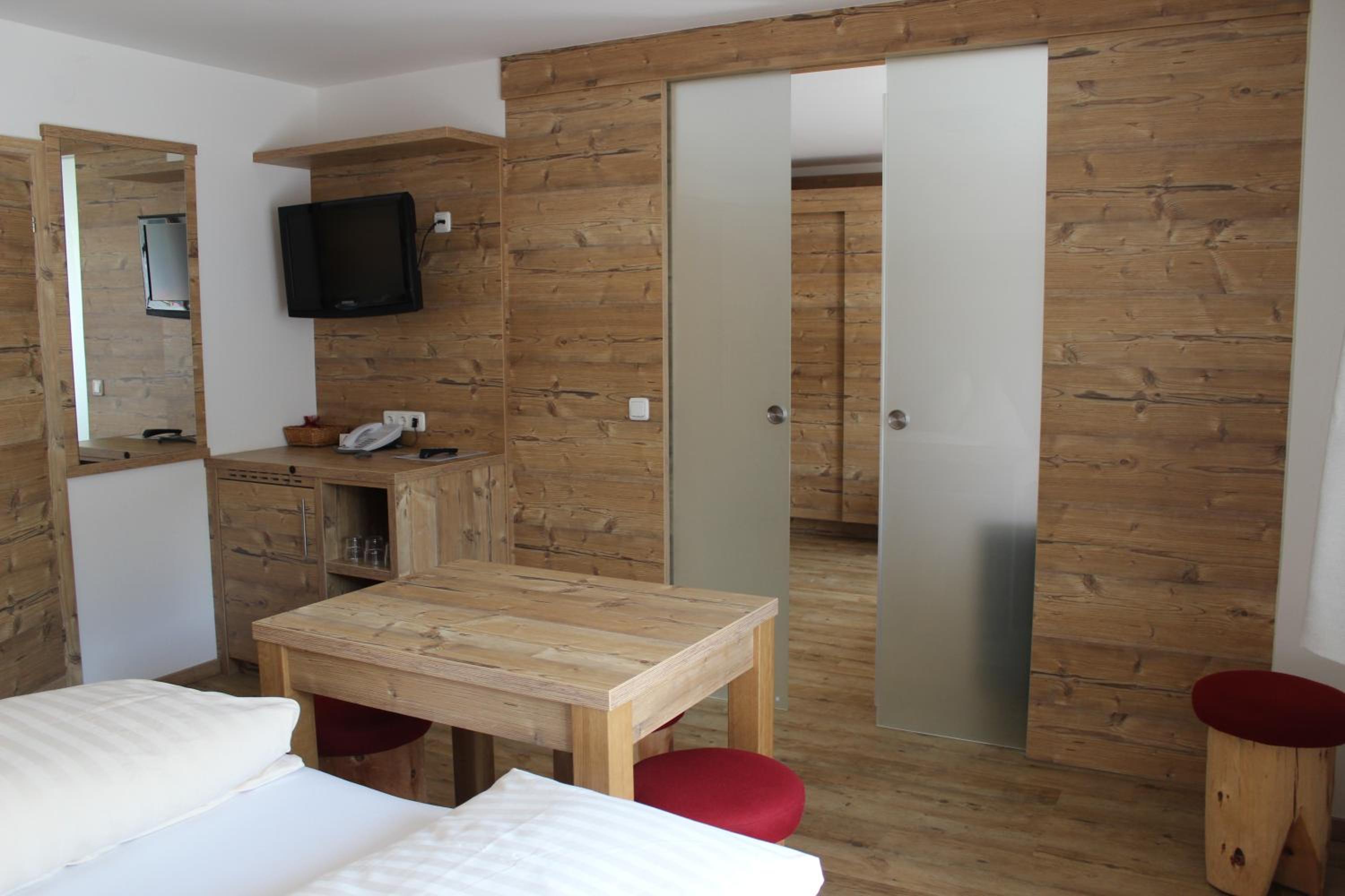 Quadruple Room with Balcony photo 1