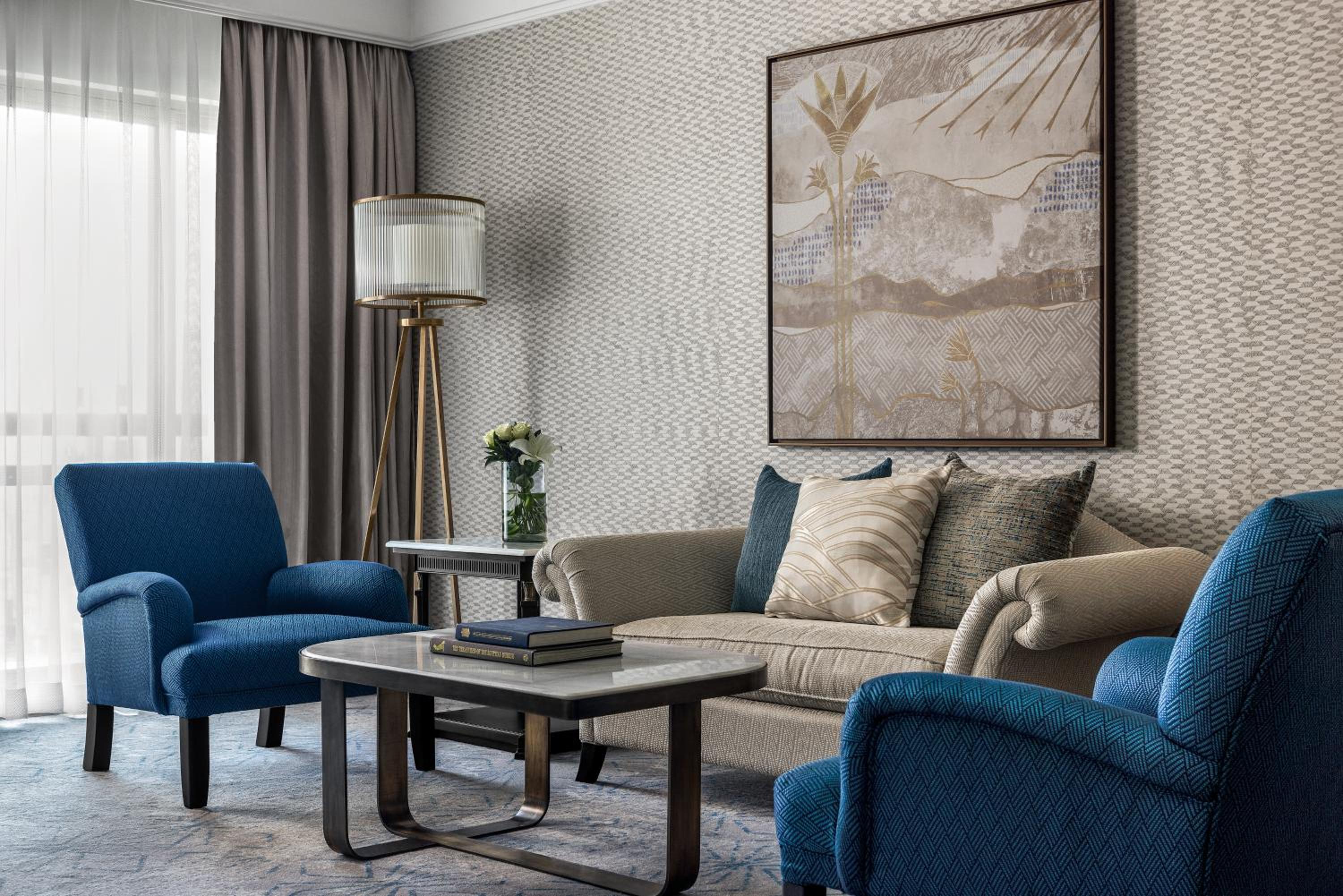 One-Bedroom Suite with Ergonomic Flex Space - Photo 7