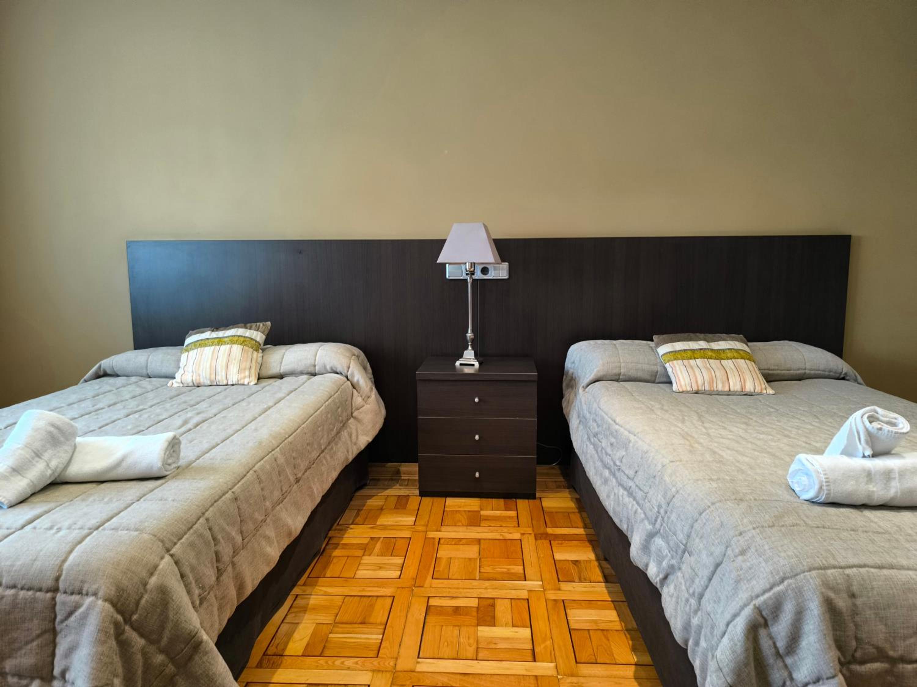 Double or Twin Room - Photo 5