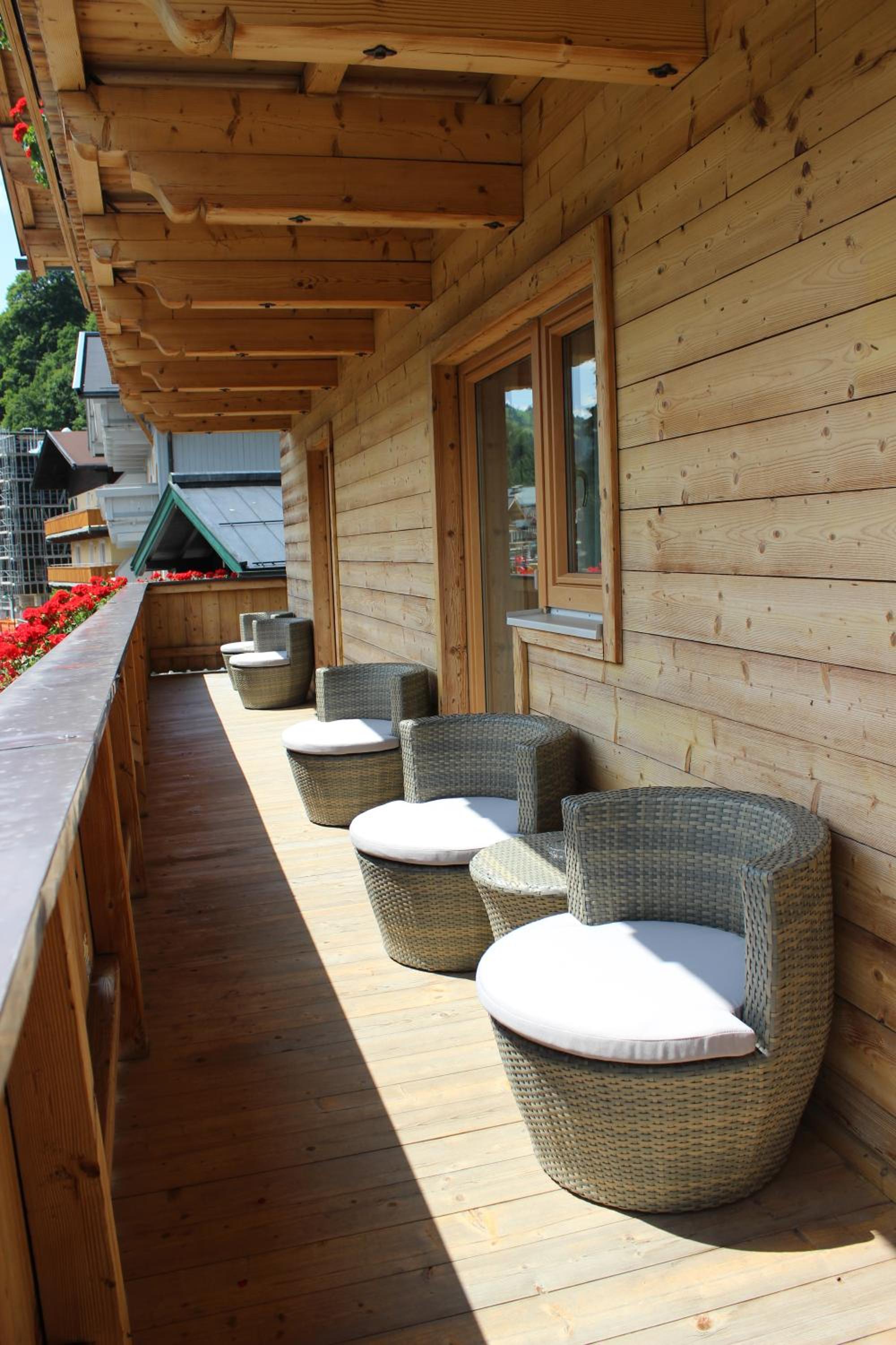 Quadruple Room with Balcony photo 2