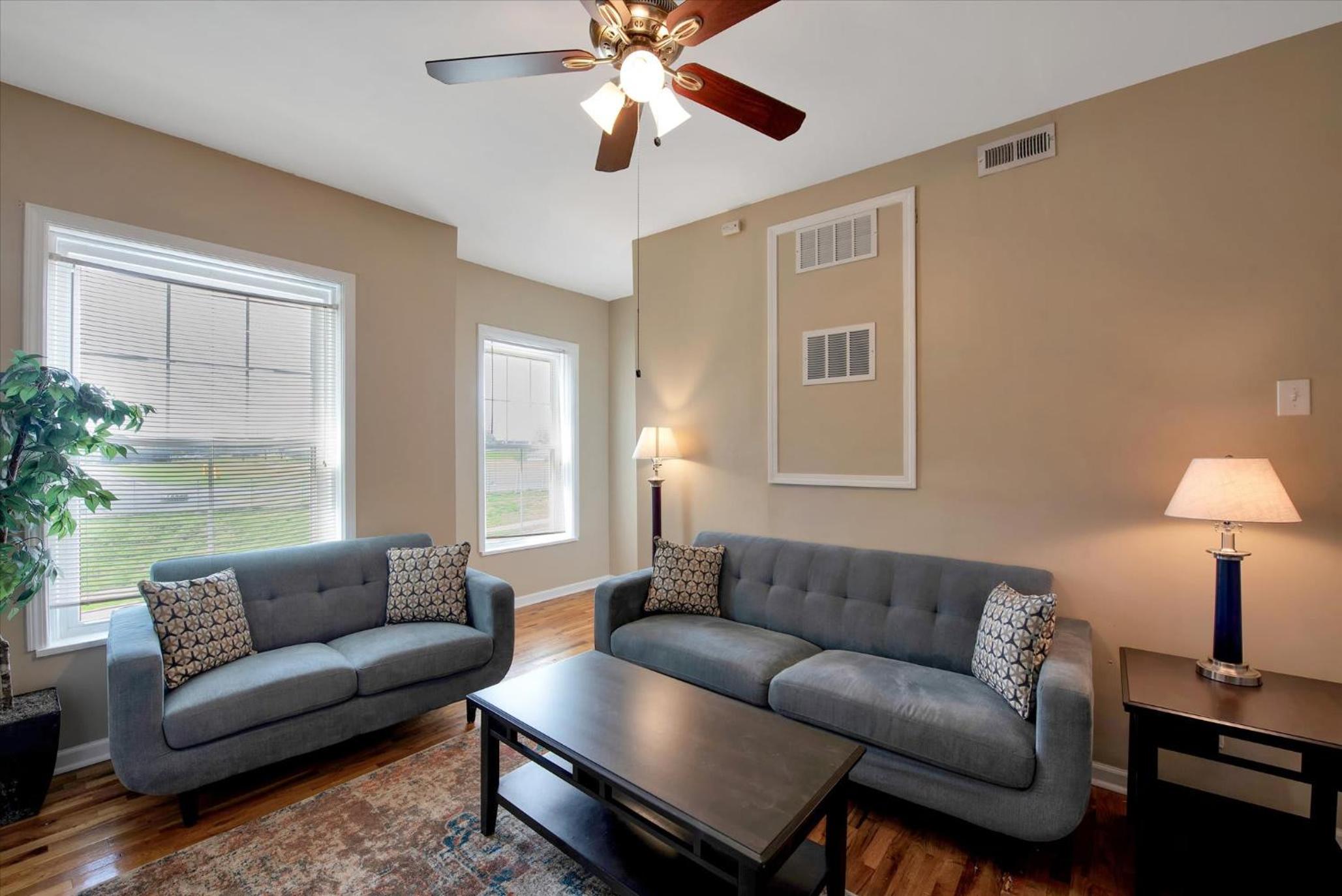Apartment photo 3