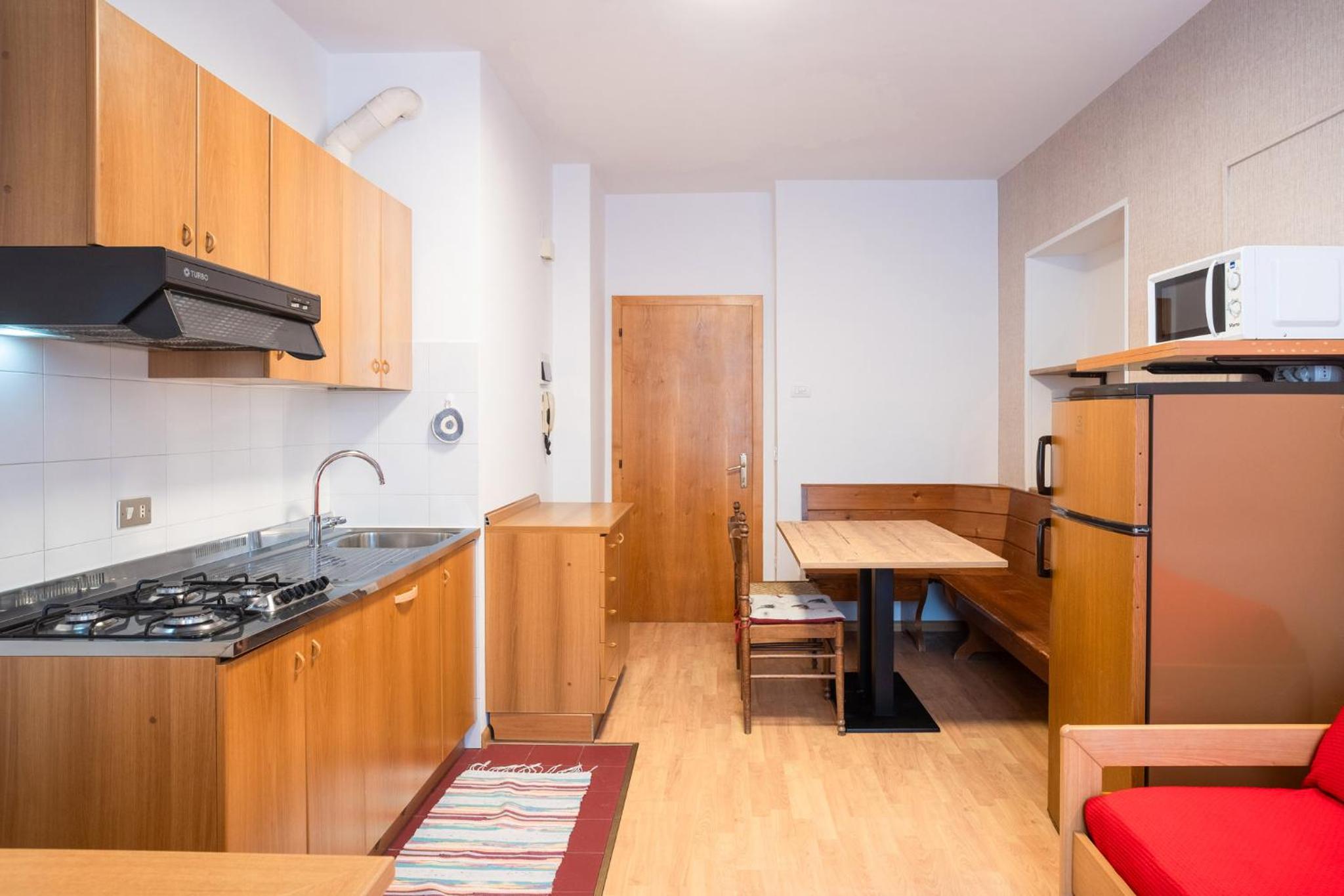 One-Bedroom Apartment photo 2