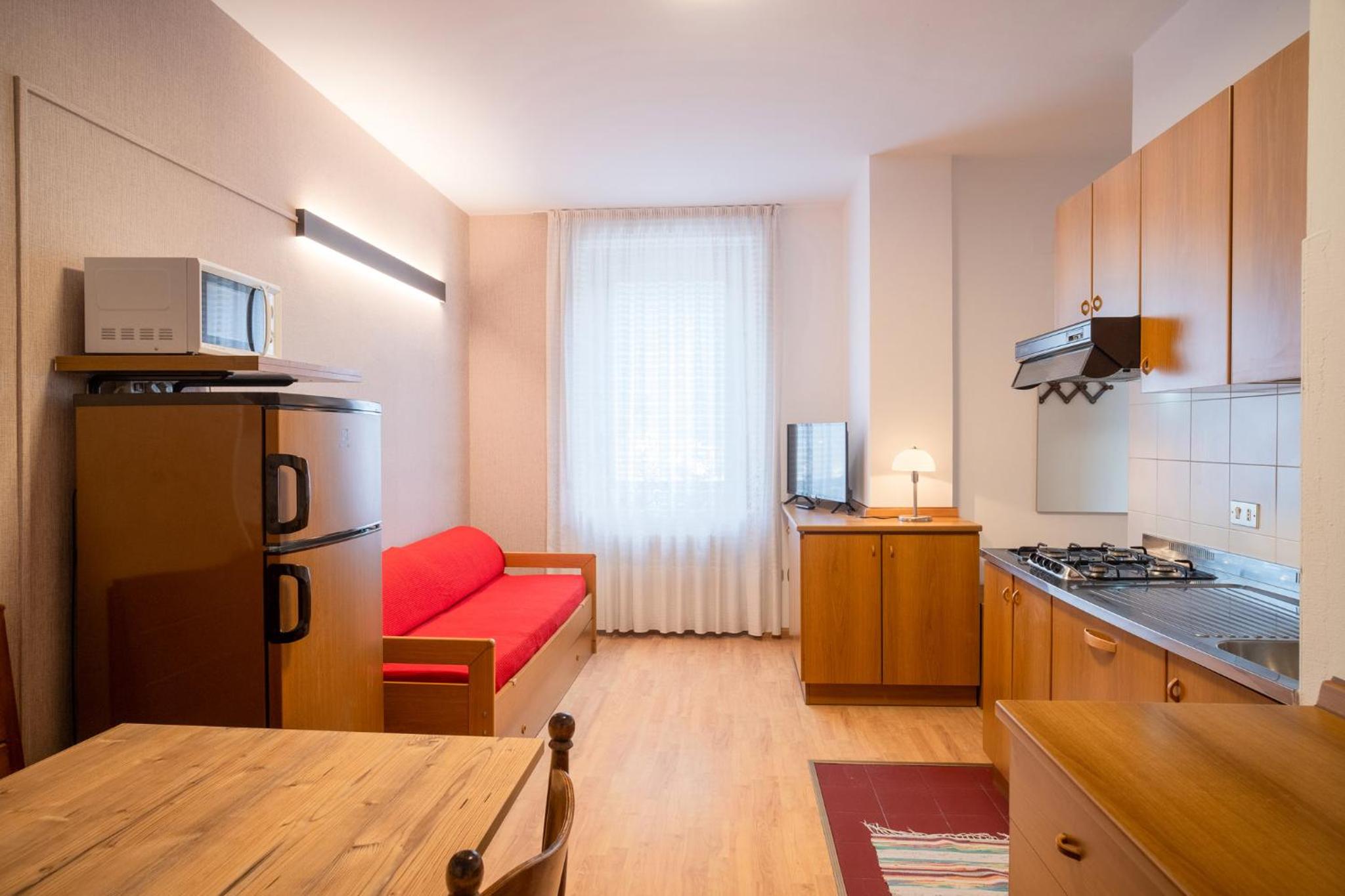 One-Bedroom Apartment photo 1