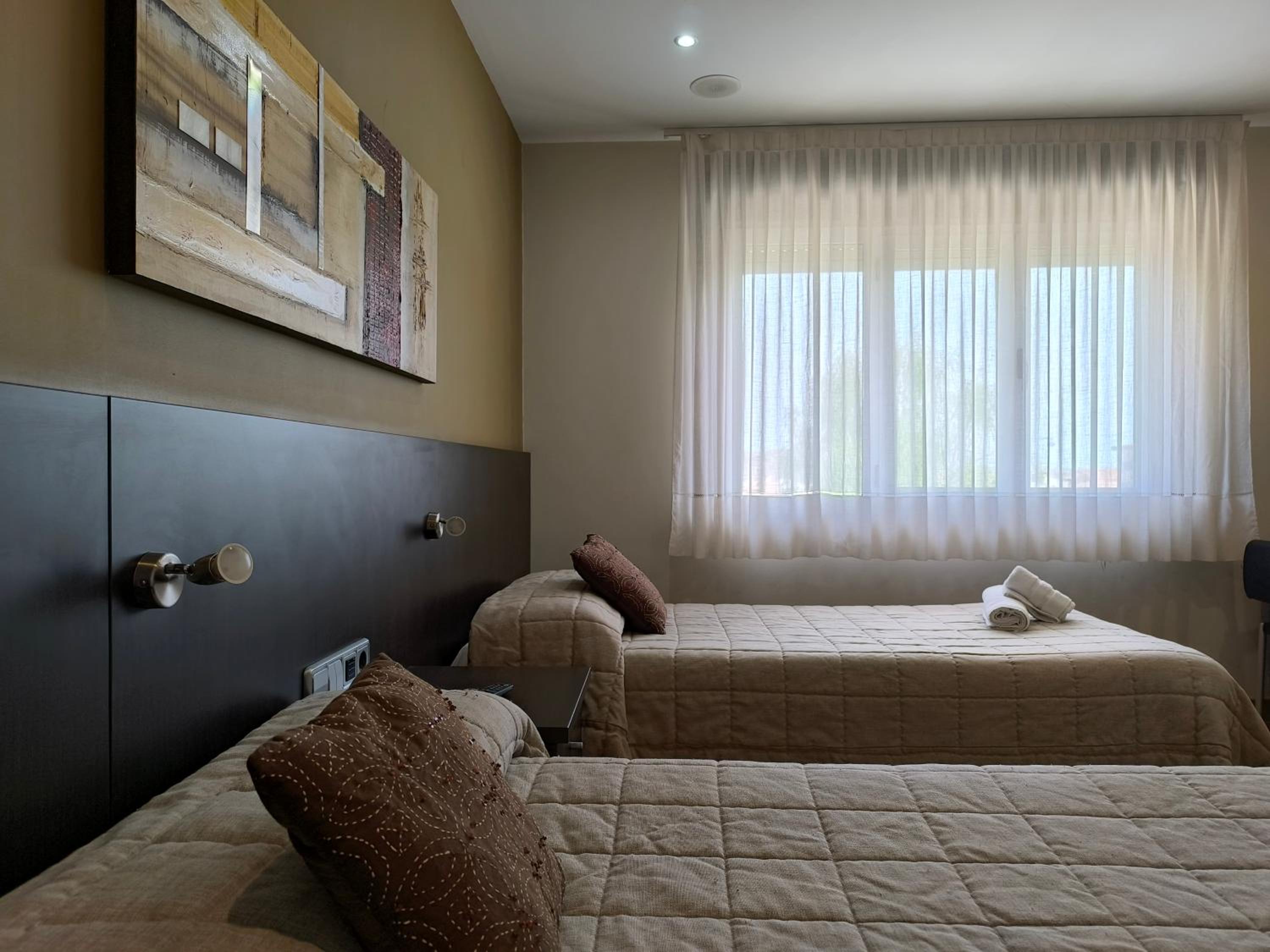 Double or Twin Room - Photo 1