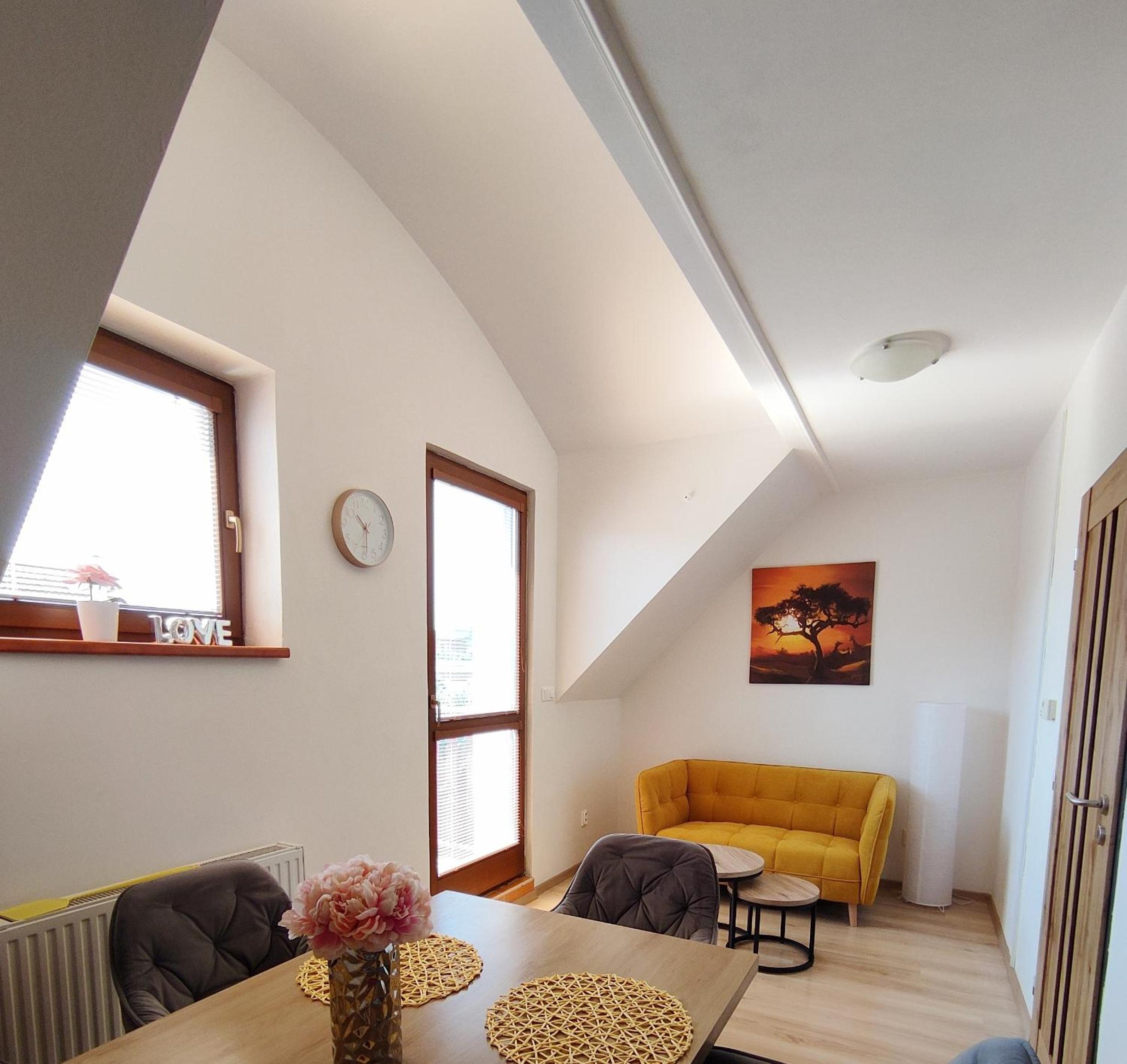 Three-Bedroom Apartment photo 3