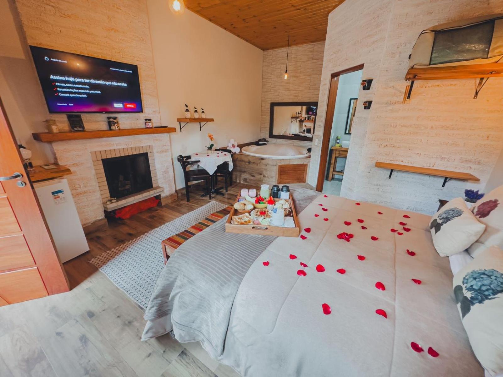 Deluxe Double Room with Bath