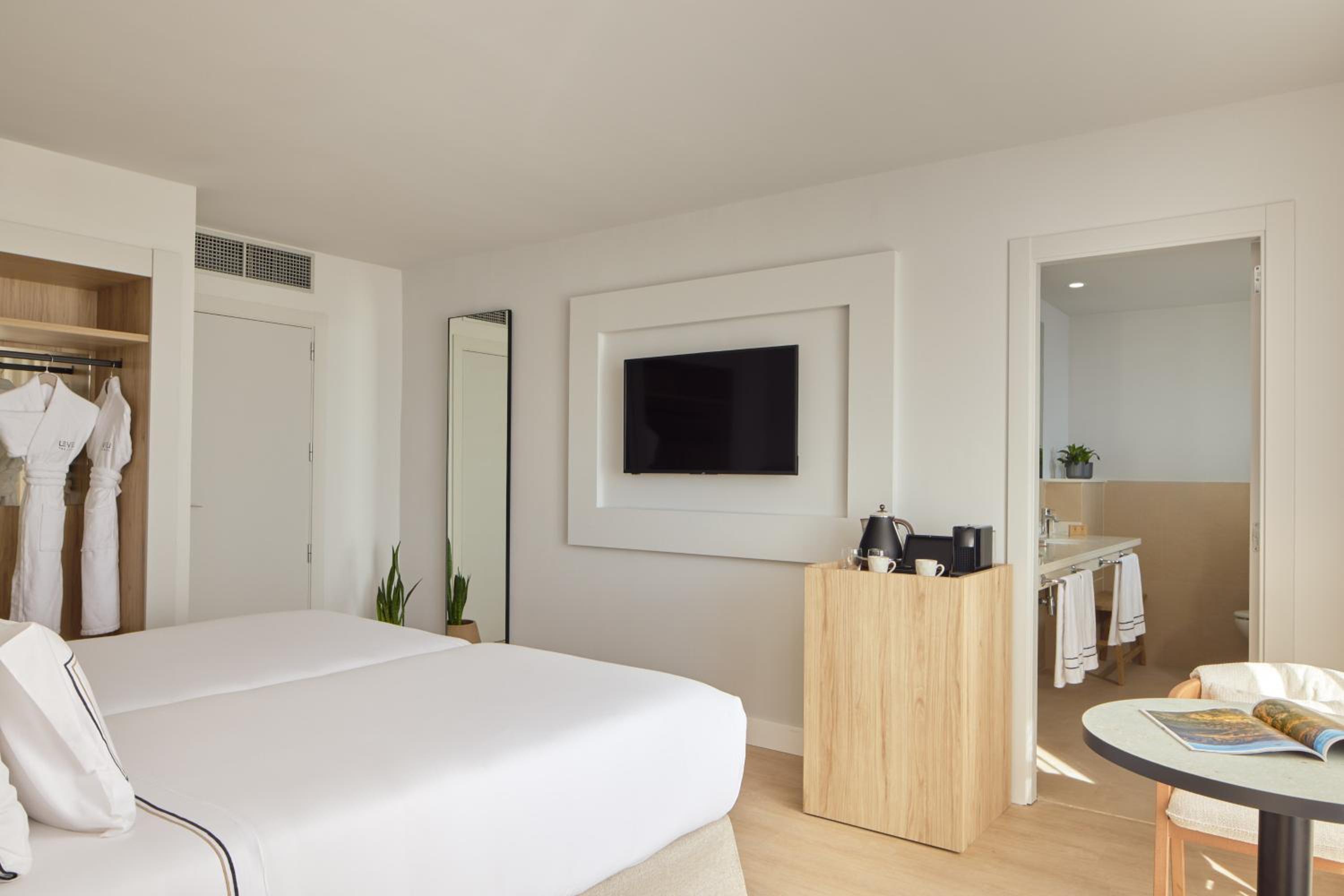 Supreme Room - Photo 4