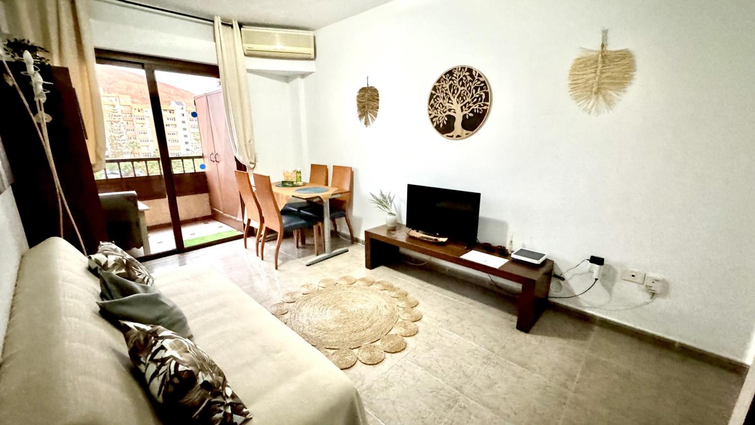 Apartamento con Balcón