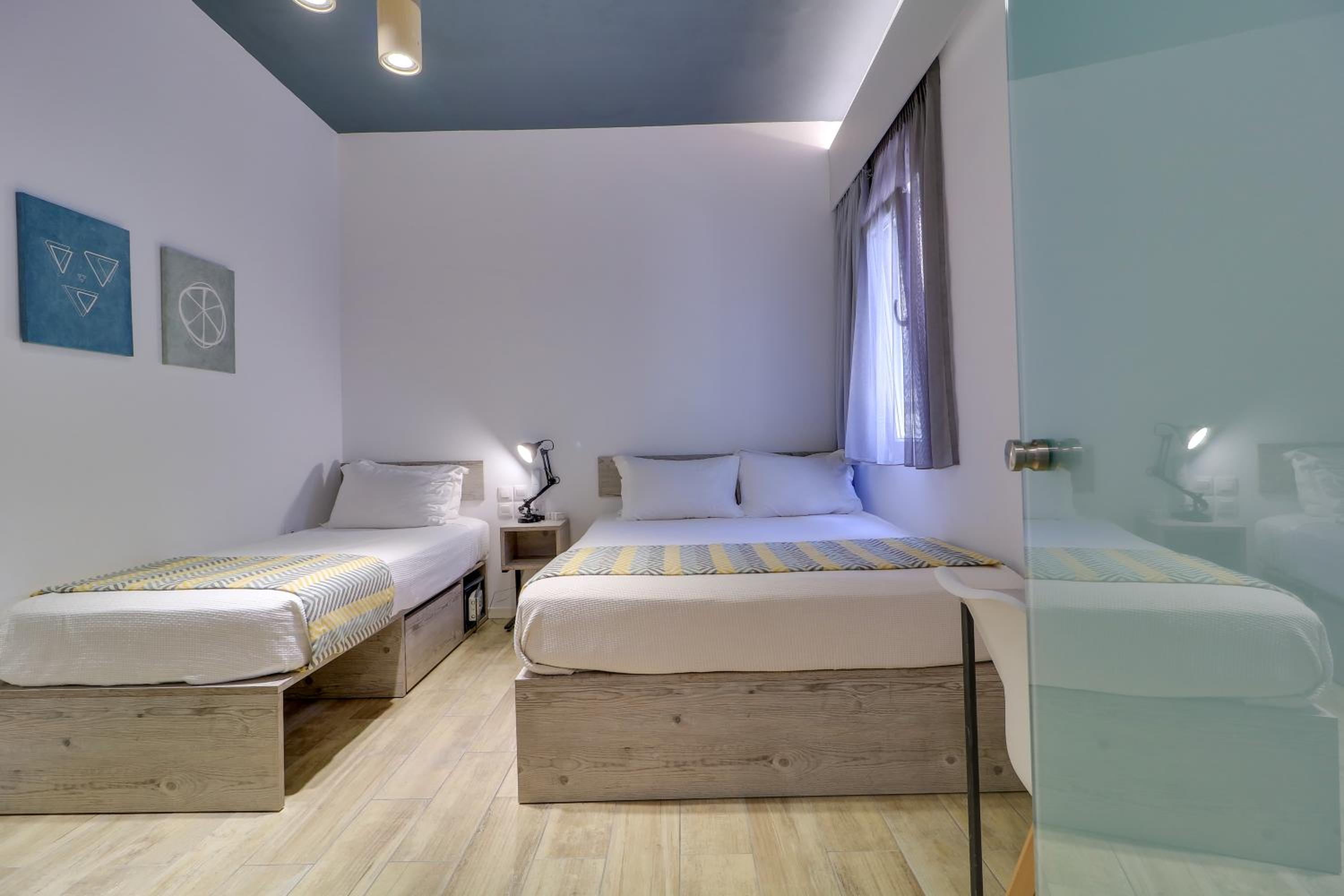 Superior Twin Room photo 2