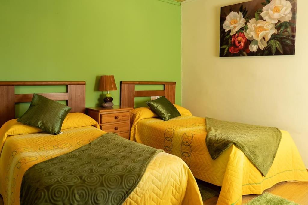 Casa de cuatro habitaciones