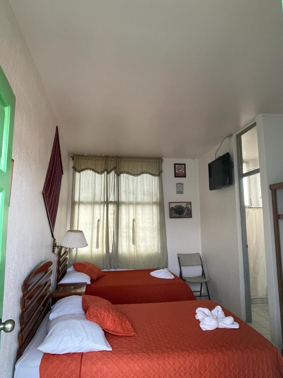 Standard Triple Room photo 2
