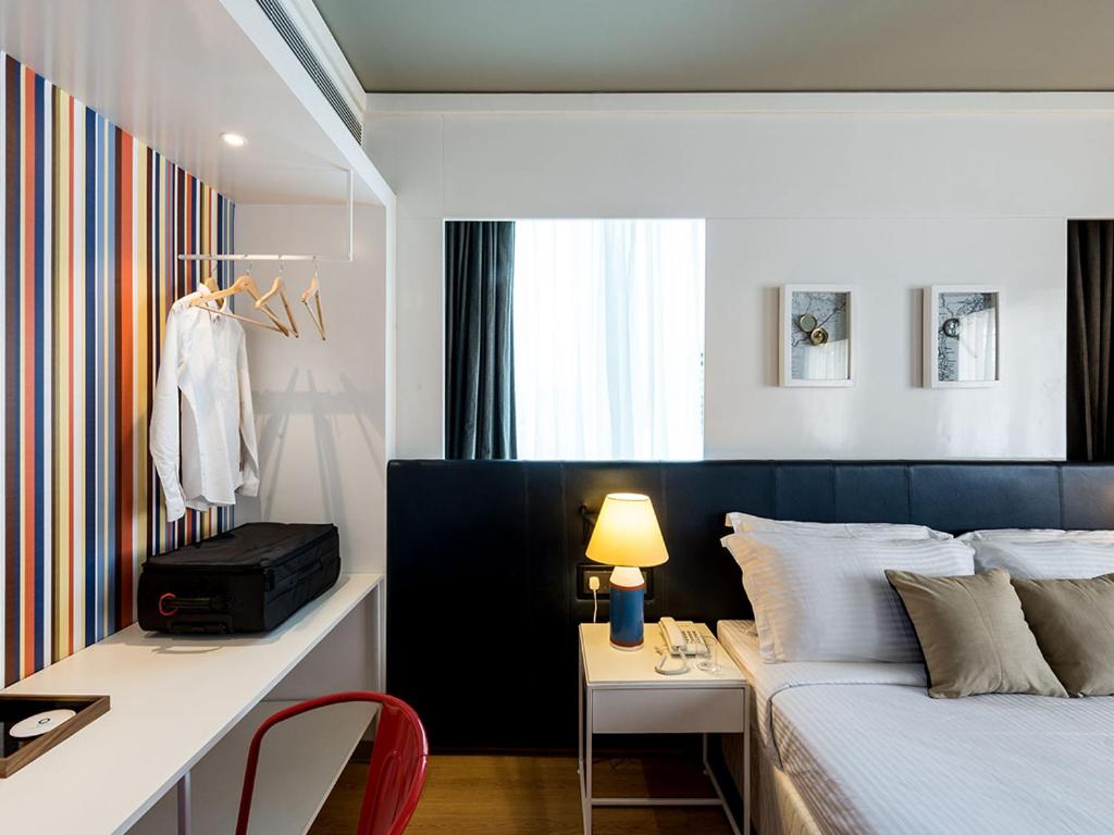 Deluxe Double or Twin Room photo 3