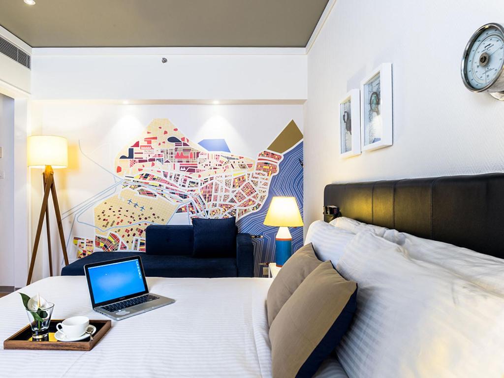 Superior King Room photo 2