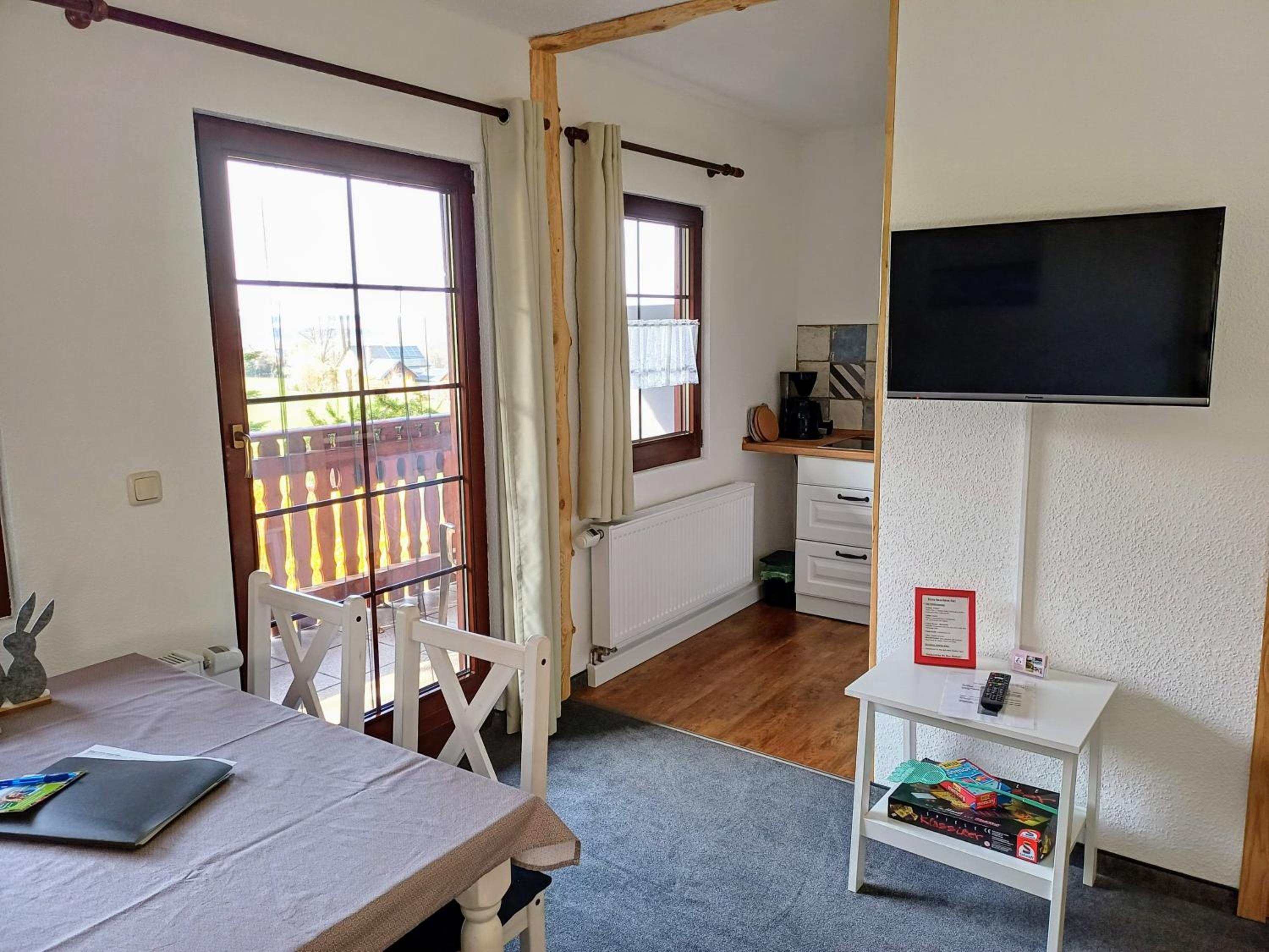 Apartment 1 with Balcony photo 3