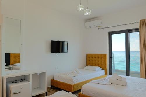 Quadruple Room with Sea View