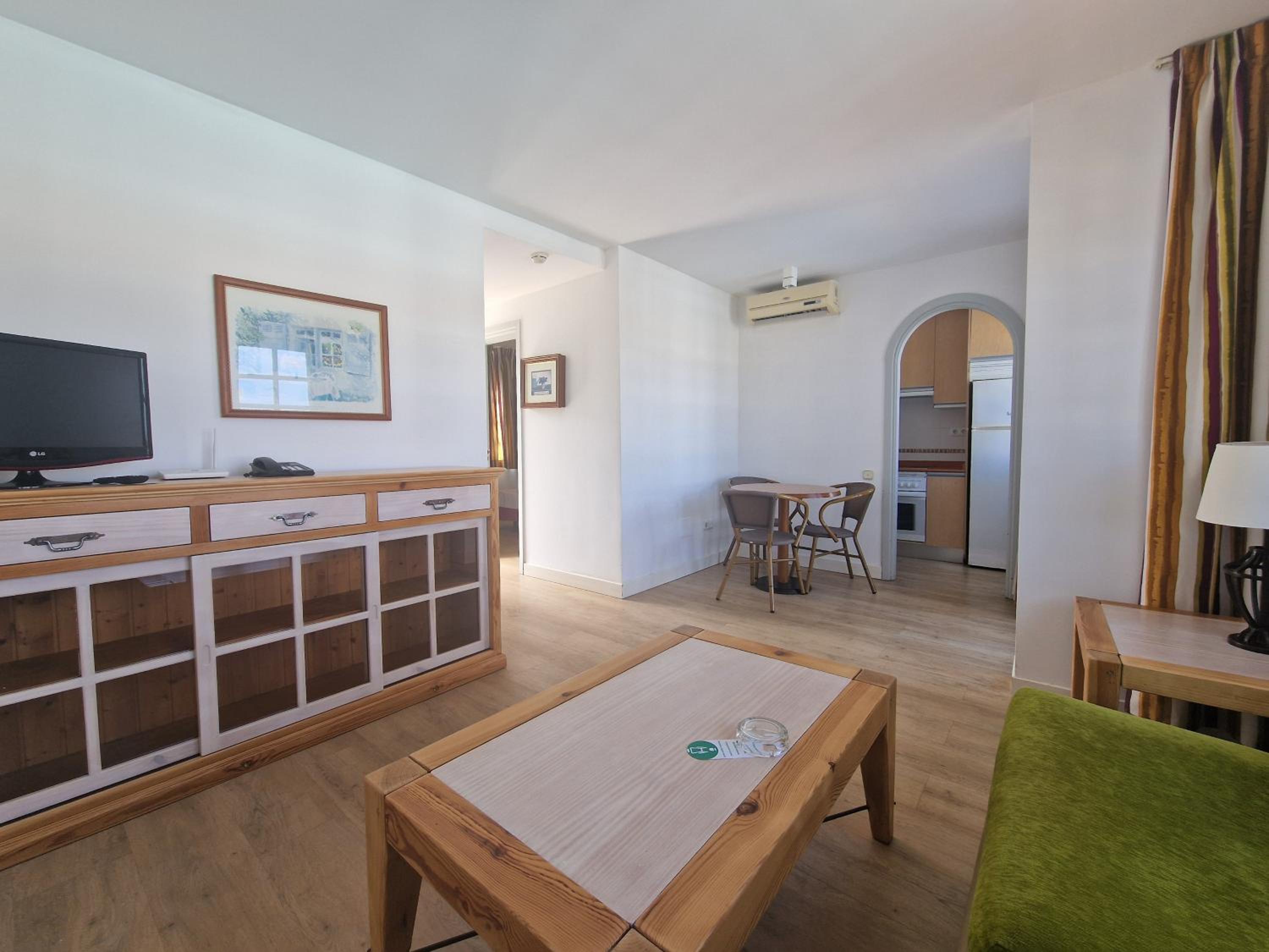 One-Bedroom Apartment Double Or Twin  photo 3