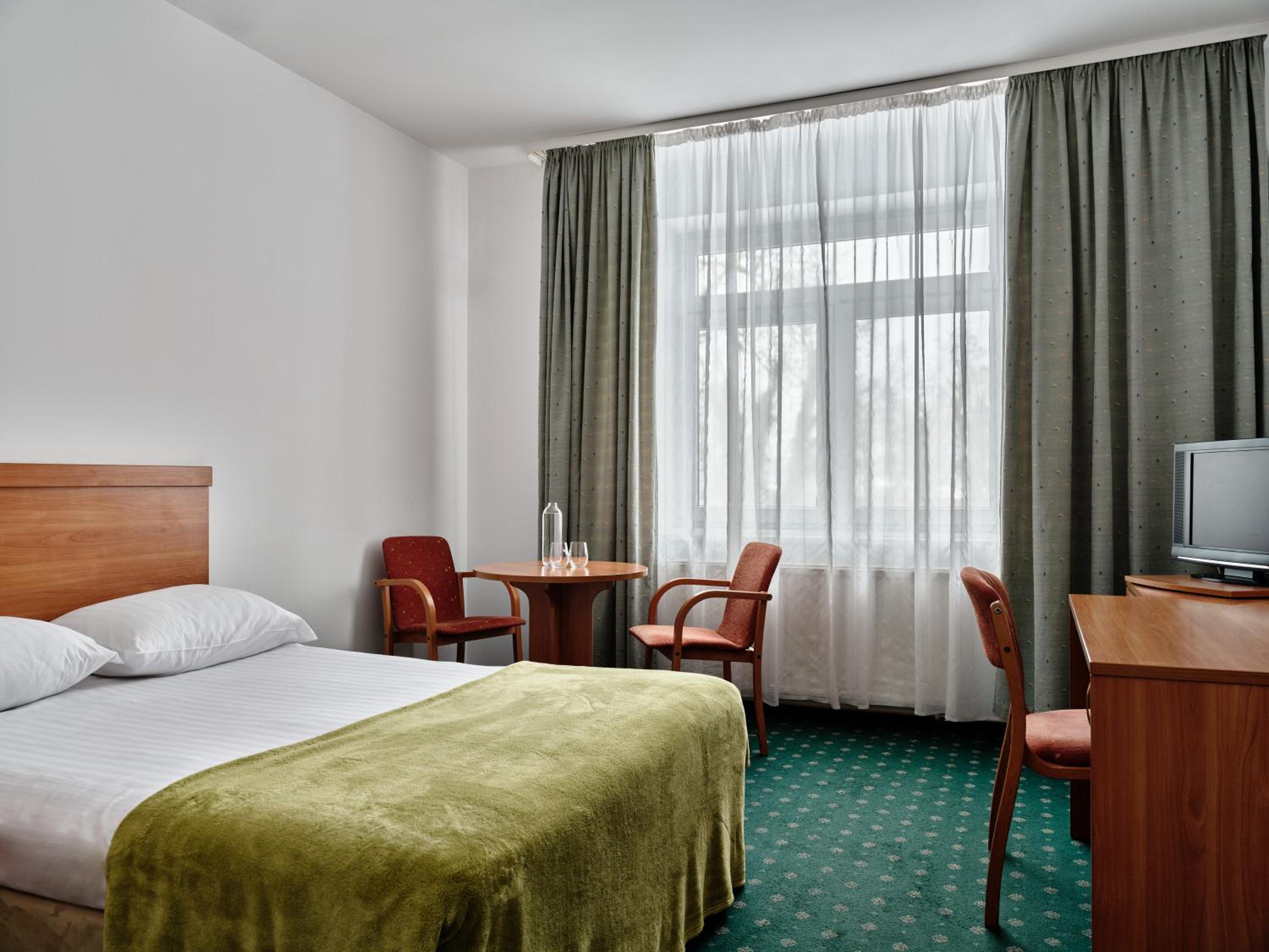 Double or Twin Room photo 2