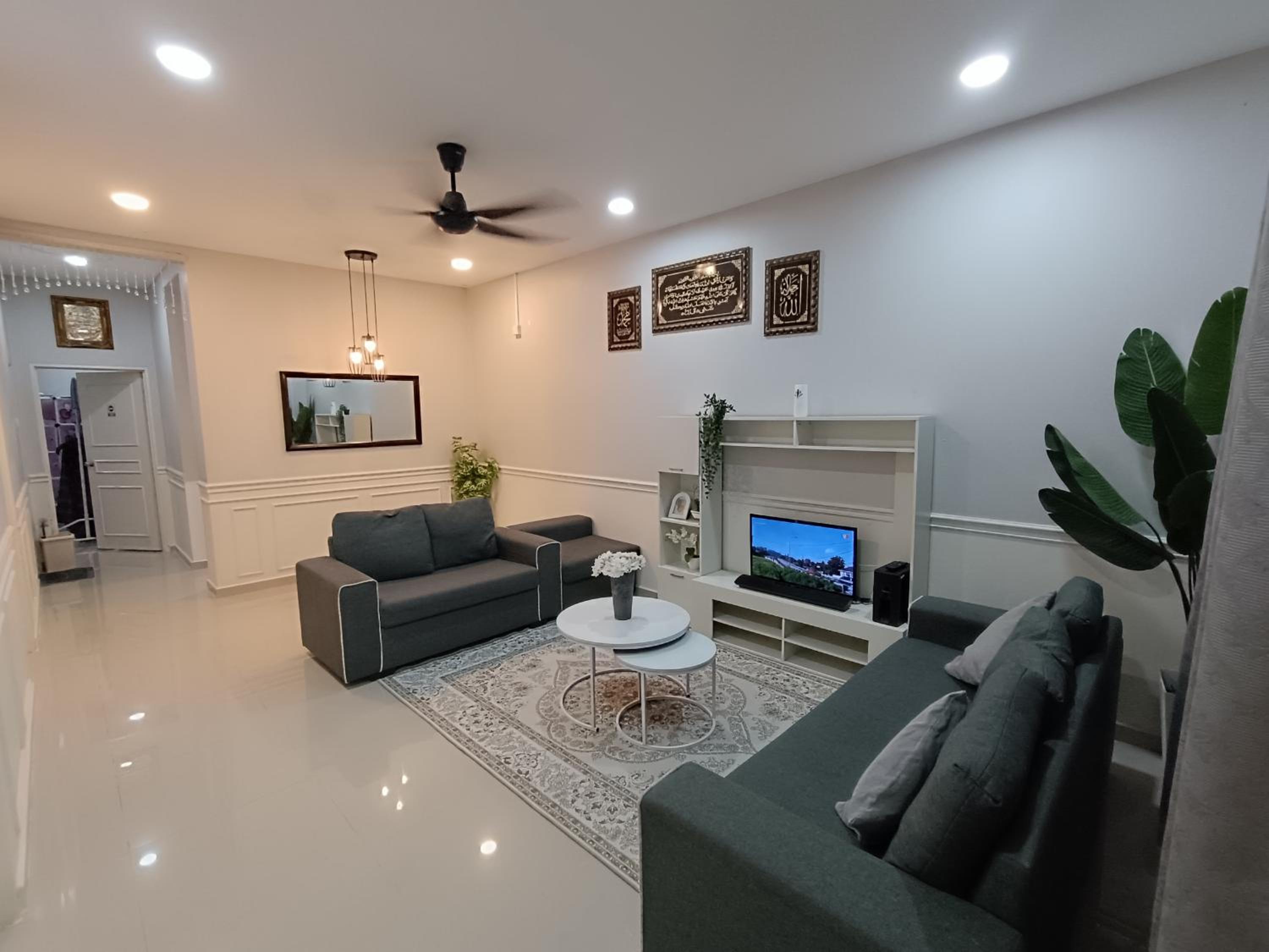 Two-Bedroom House photo 1