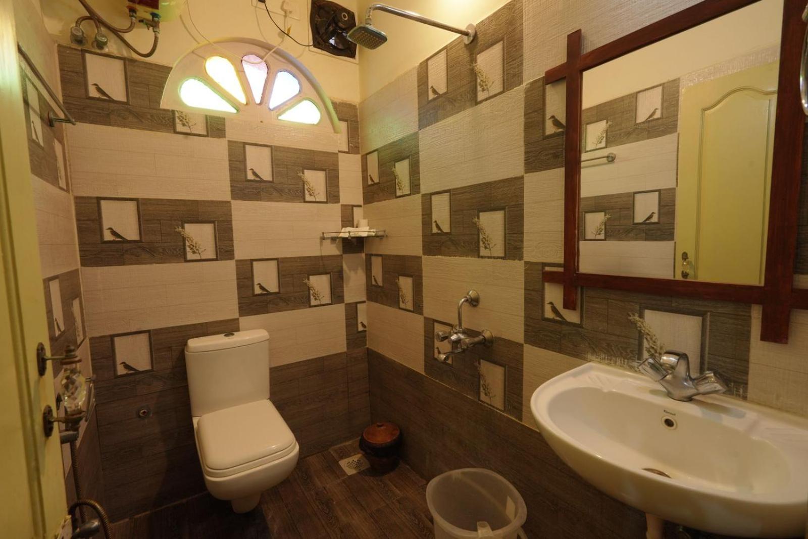 Deluxe Room - Photo 4