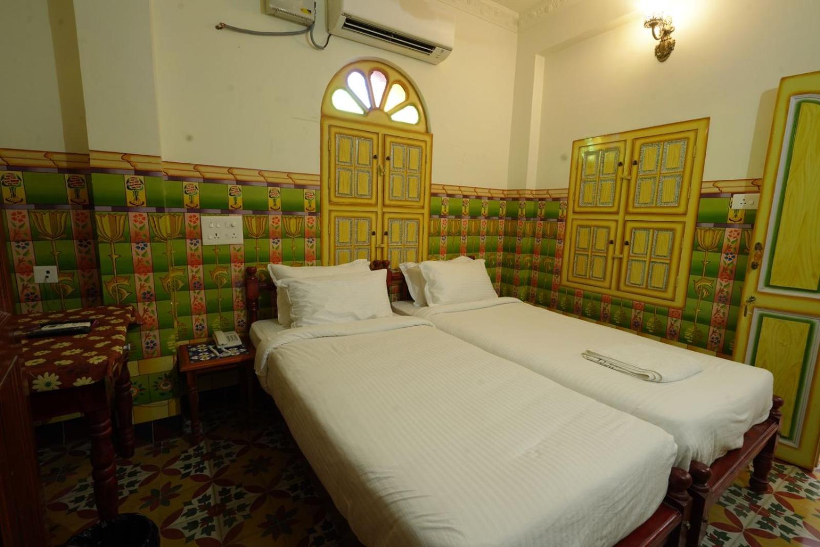 Deluxe Room - Photo 3