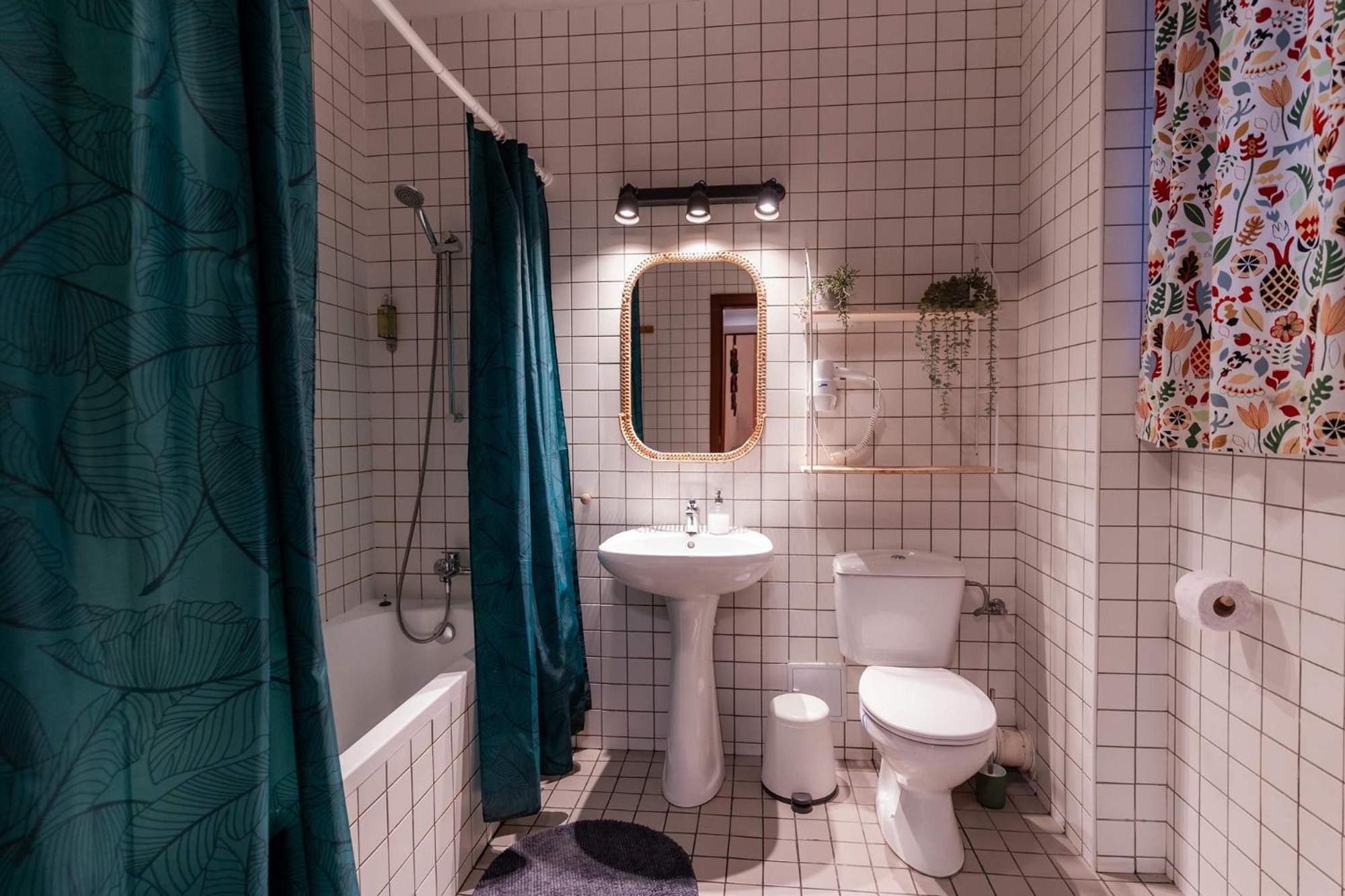 One-Bedroom Apartment - Photo 24
