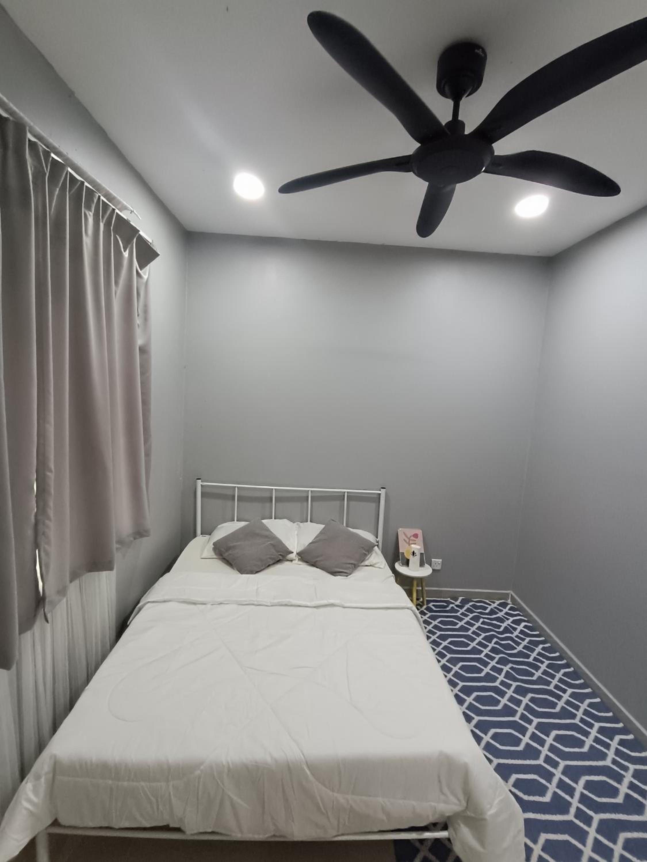 Two-Bedroom House photo 2
