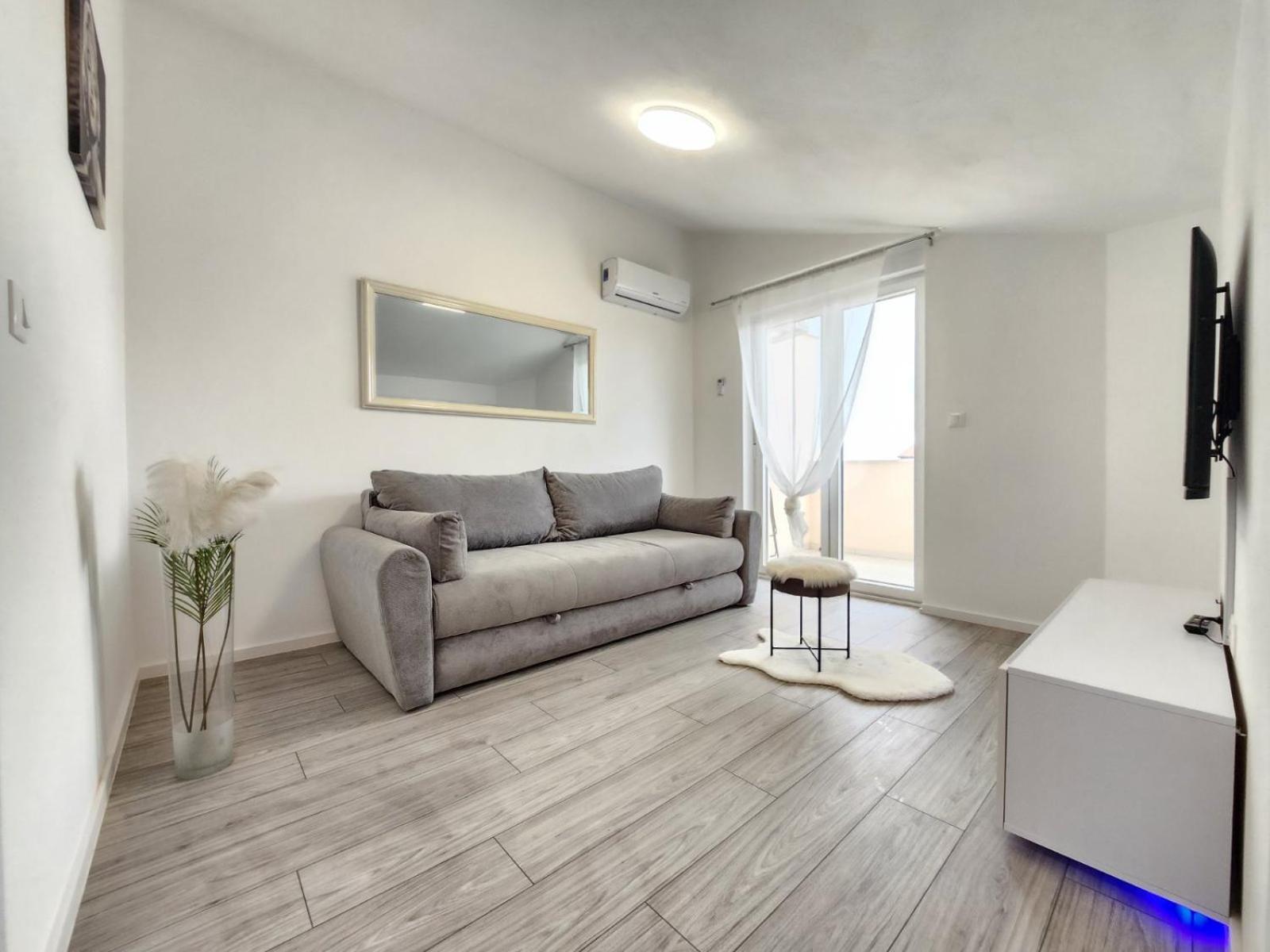 Apartment With Balcony